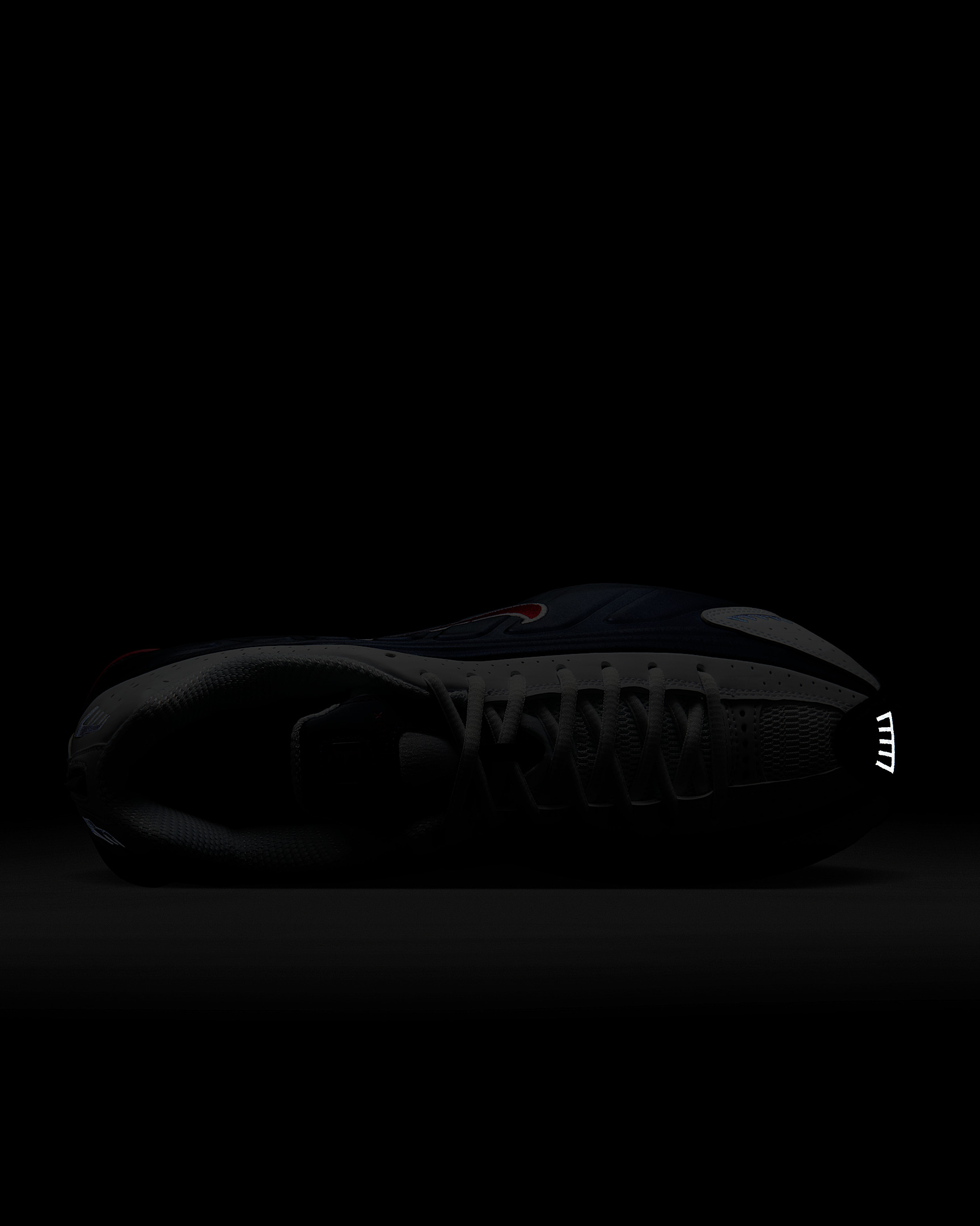 Nike Shox R4 Men's Shoes - 9