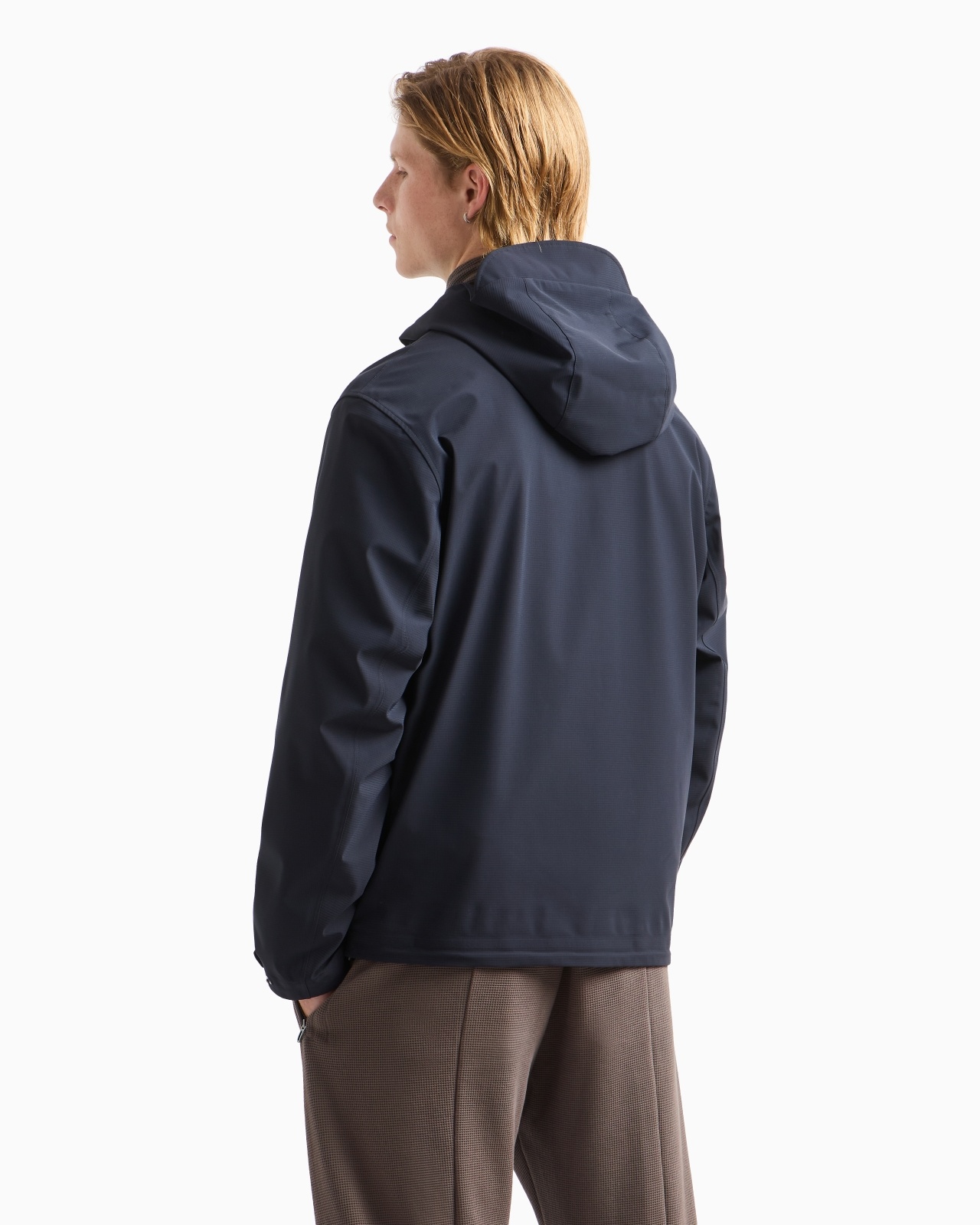 TRAVEL ESSENTIALS WATER-REPELLENT NYLON HOODED BLOUSON - 3