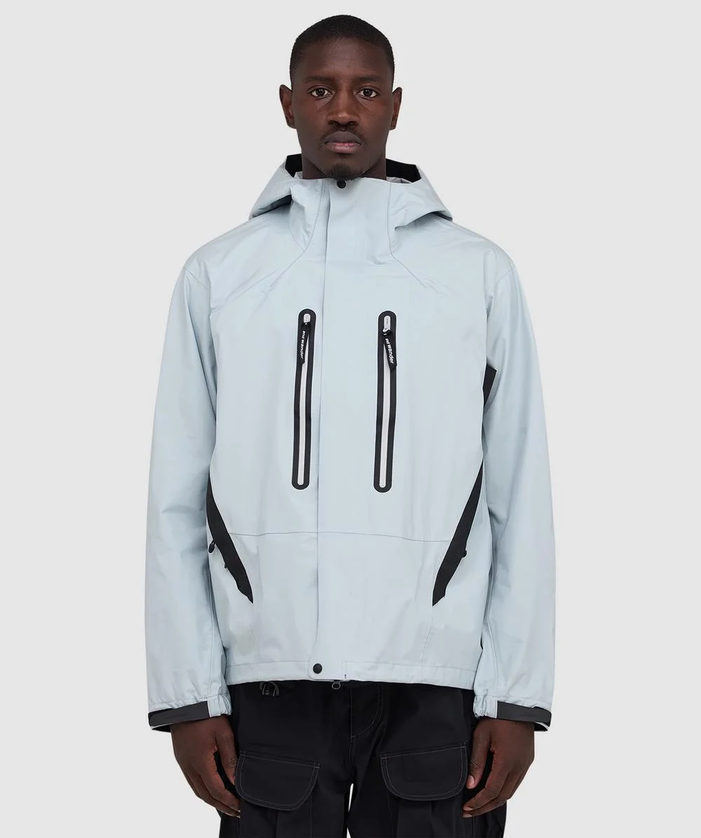 2.5L hiker rain jacket - 1