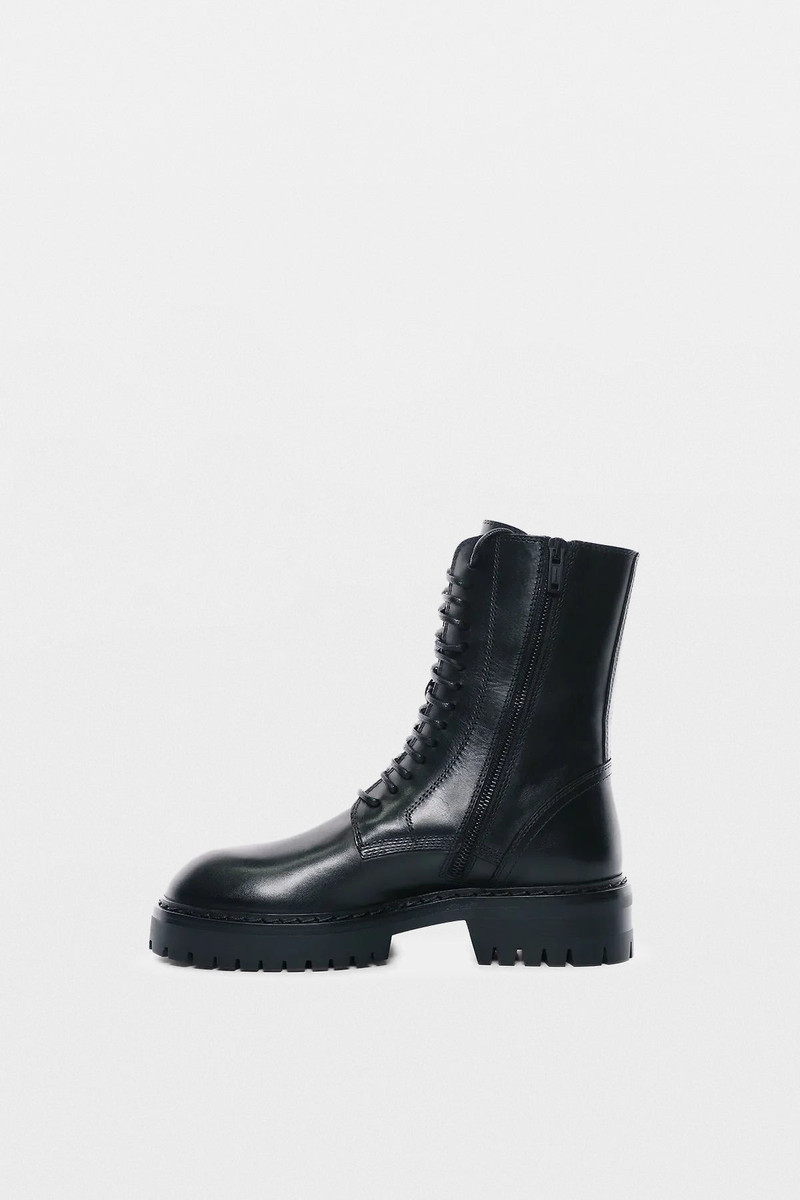 Alec Ankle Boots 4