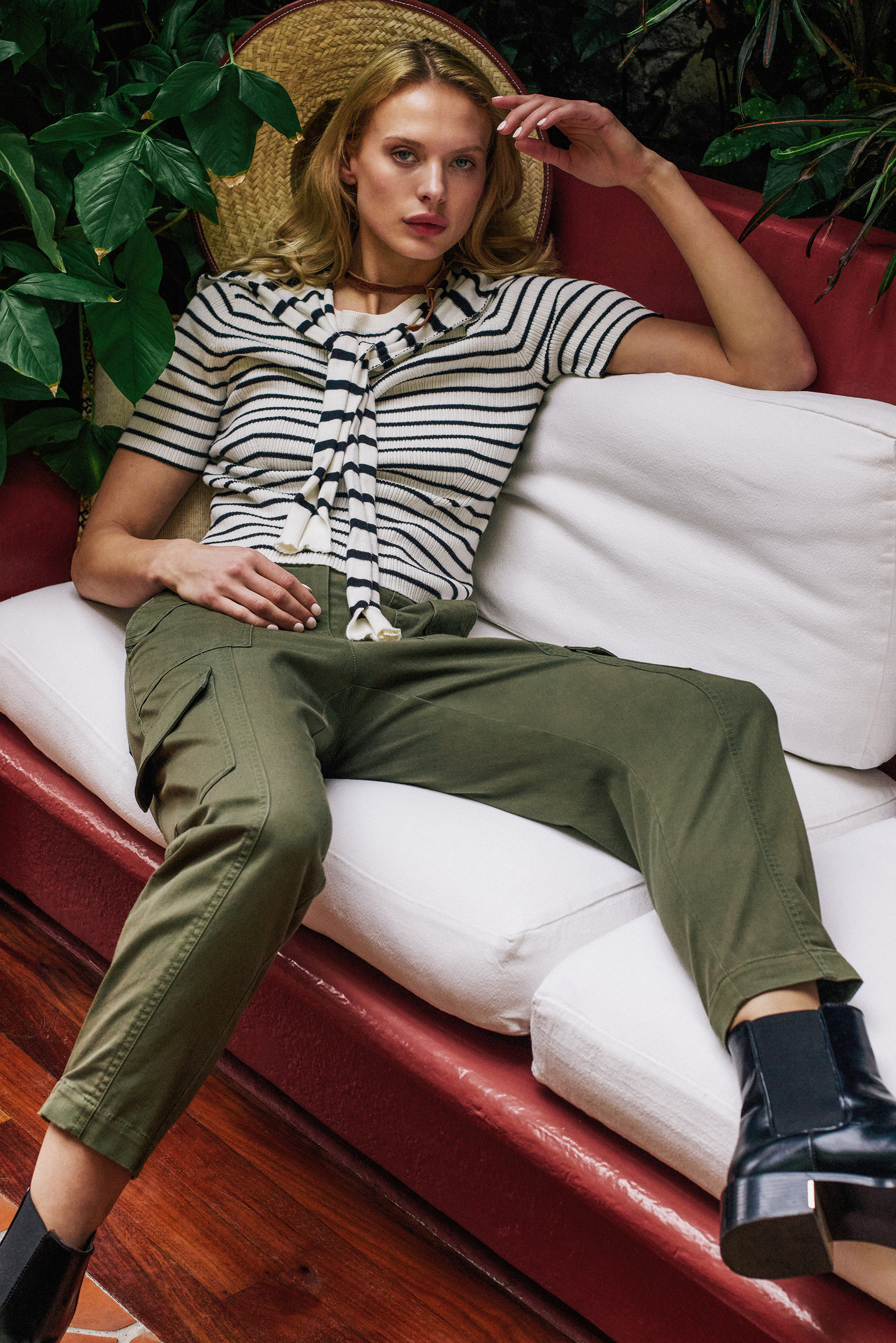TWAIN SHORT SLEEVE PRE STYLED SWEATER - 2