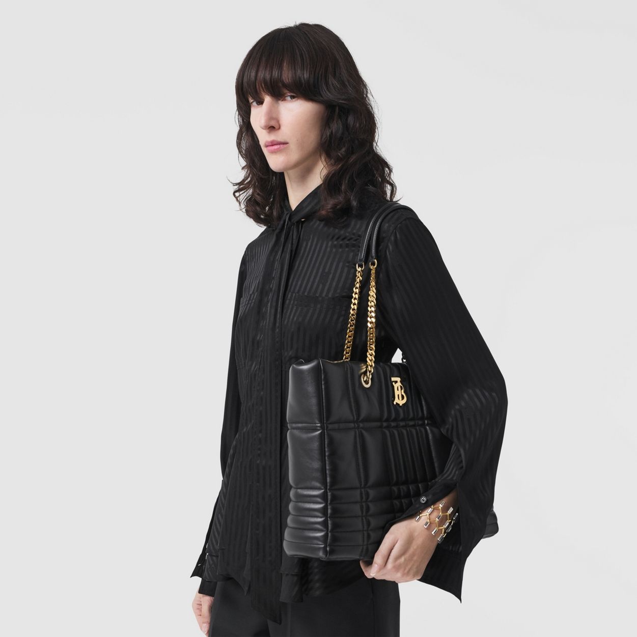 Medium Quilted Lambskin Lola Shopper Bag - 3
