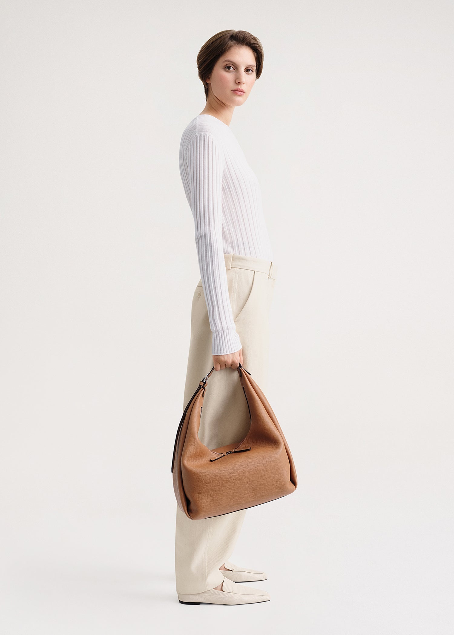 Belt hobo bag tan grain - 2