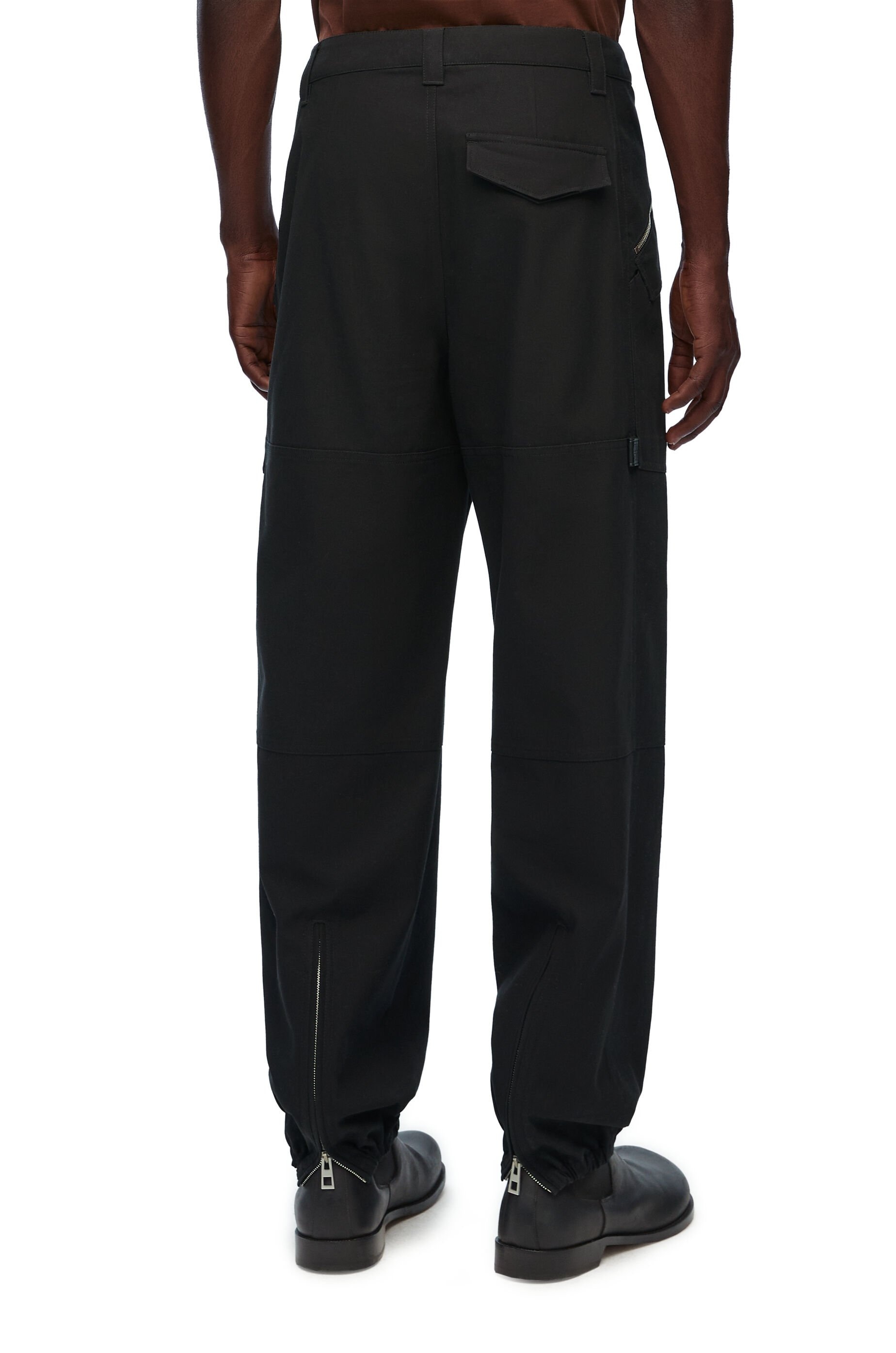 Cargo trousers in cotton - 4