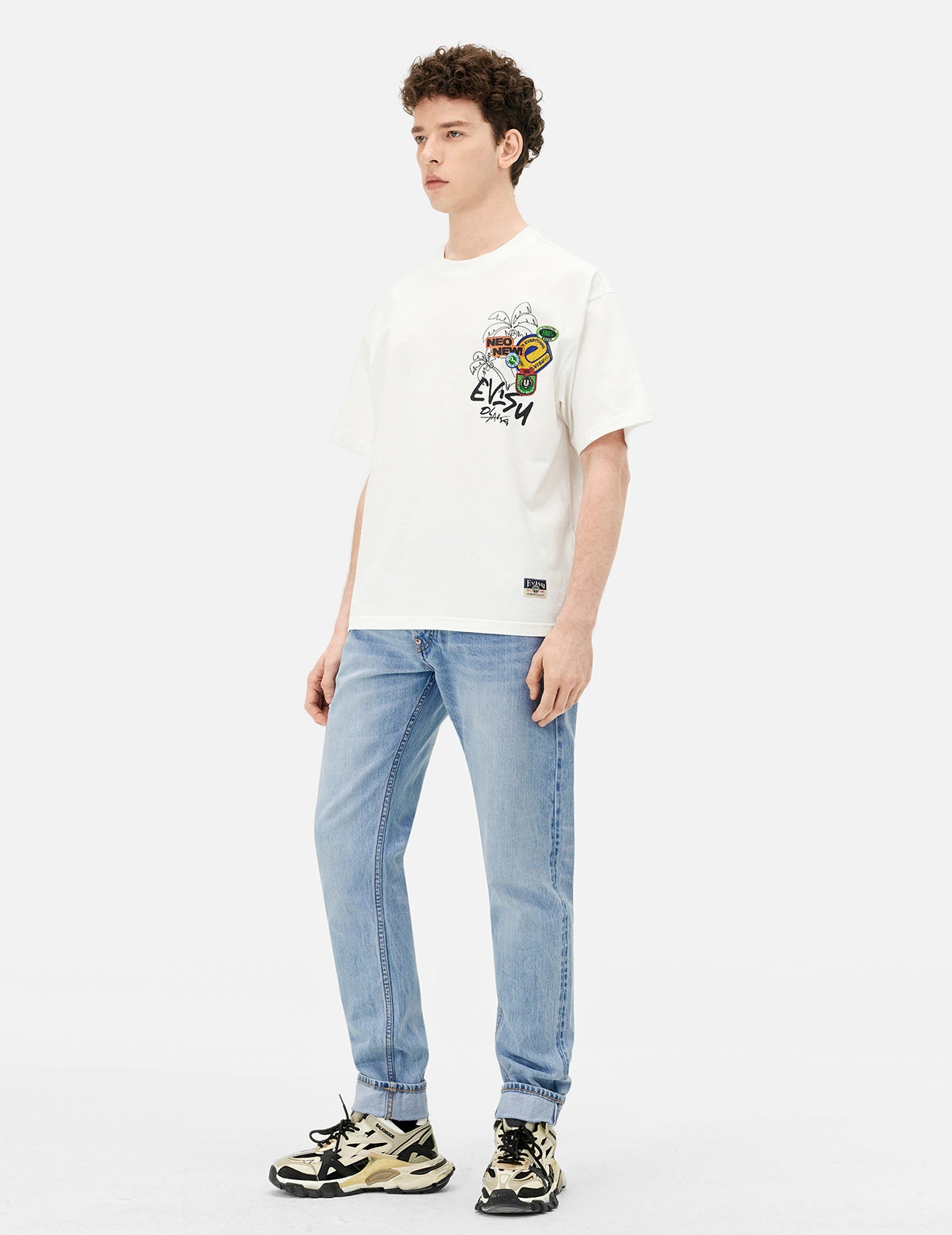 Graffiti-Style Daicock Print Carrot Fit Jeans #2017 - 3
