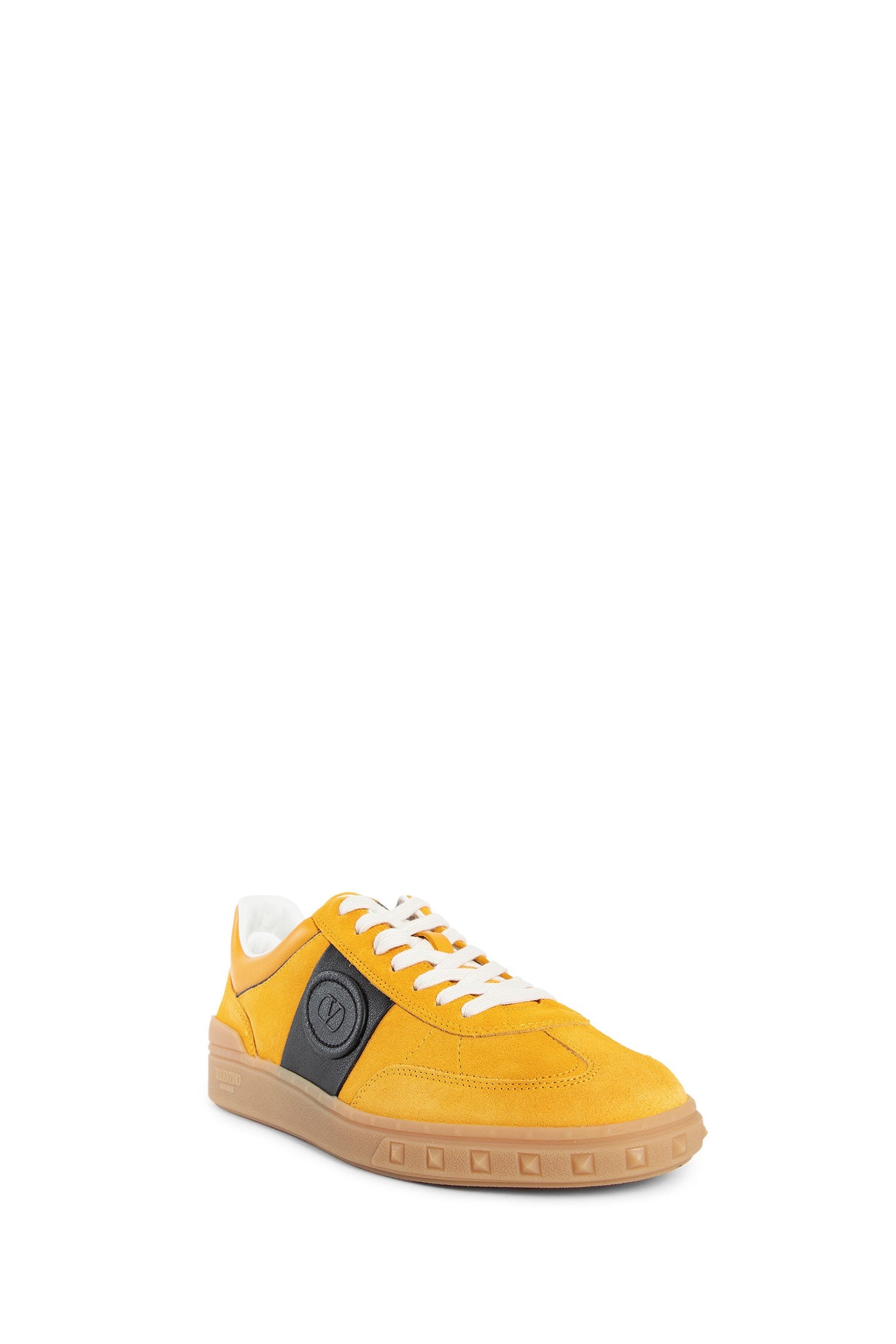 Upvillage-Sneakers - 2