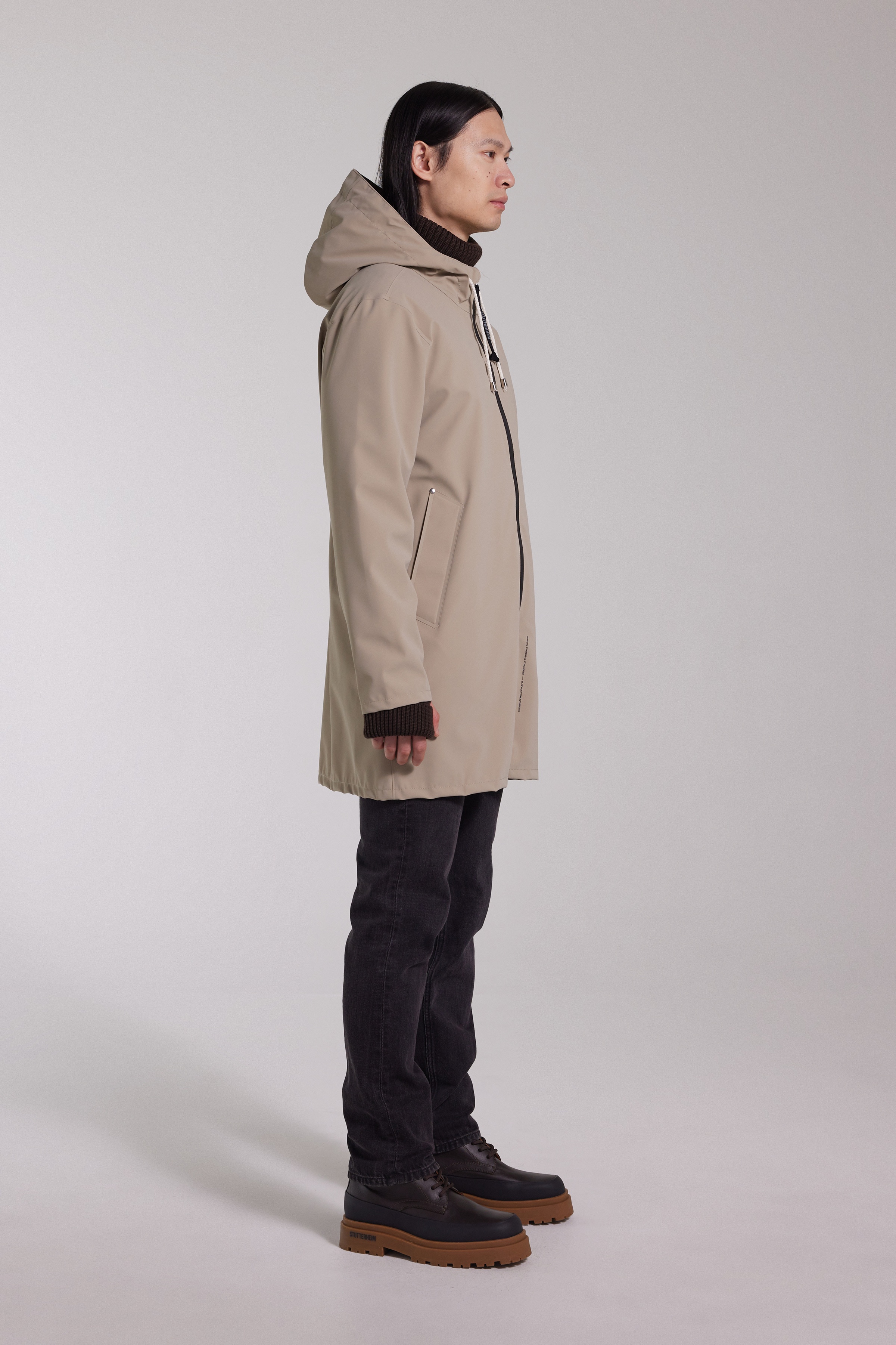 Stockholm Lightweight Matte Zip Raincoat Potato - 1