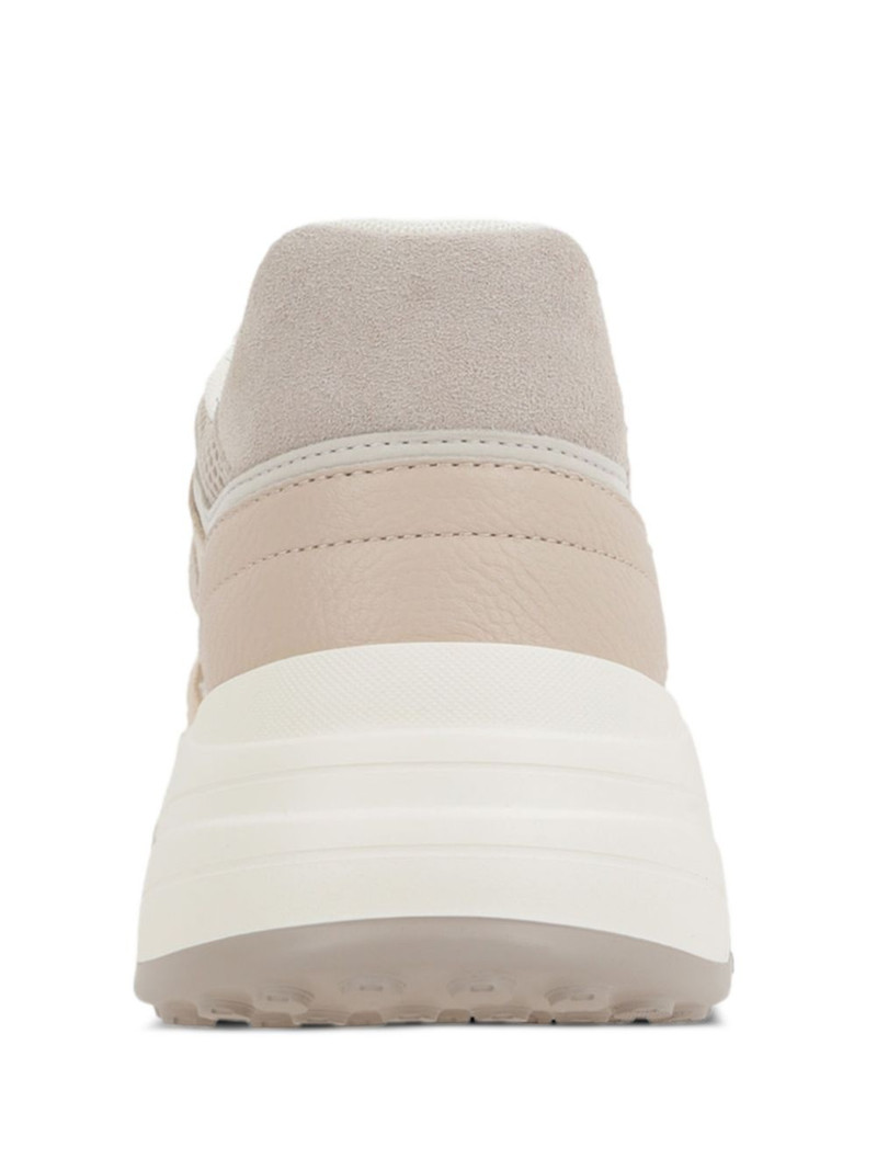 H669 sneakers 3