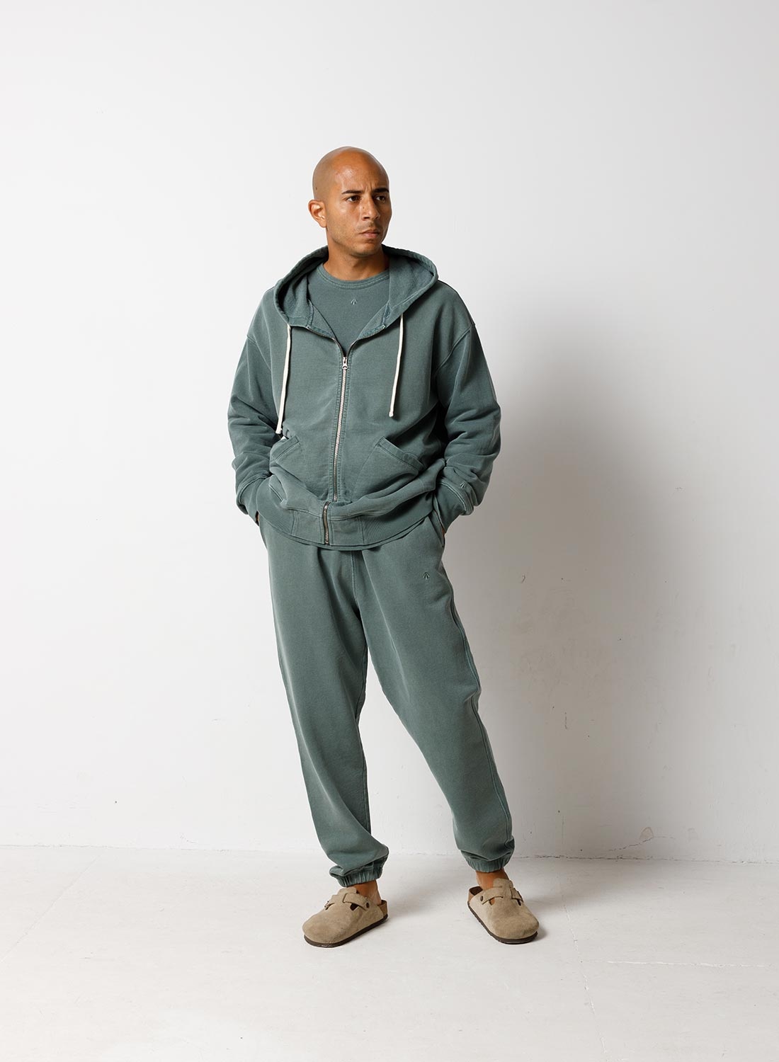 Embroidered Arrow Sweat Pant in Sports Green - 3