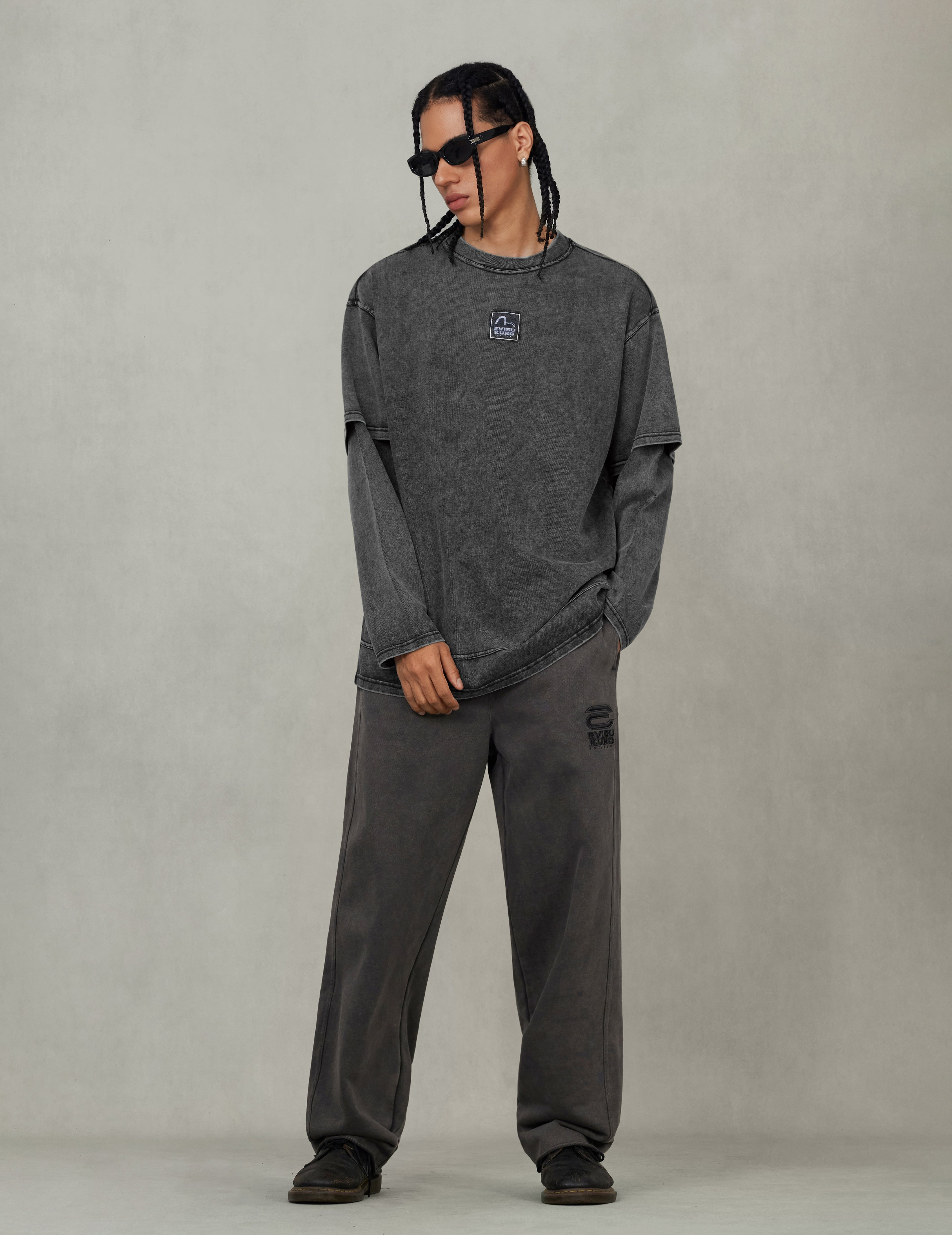 EVISUKURO Label and Seagull Print Oversized  2-in-1 long-sleeve T-shirt - 7