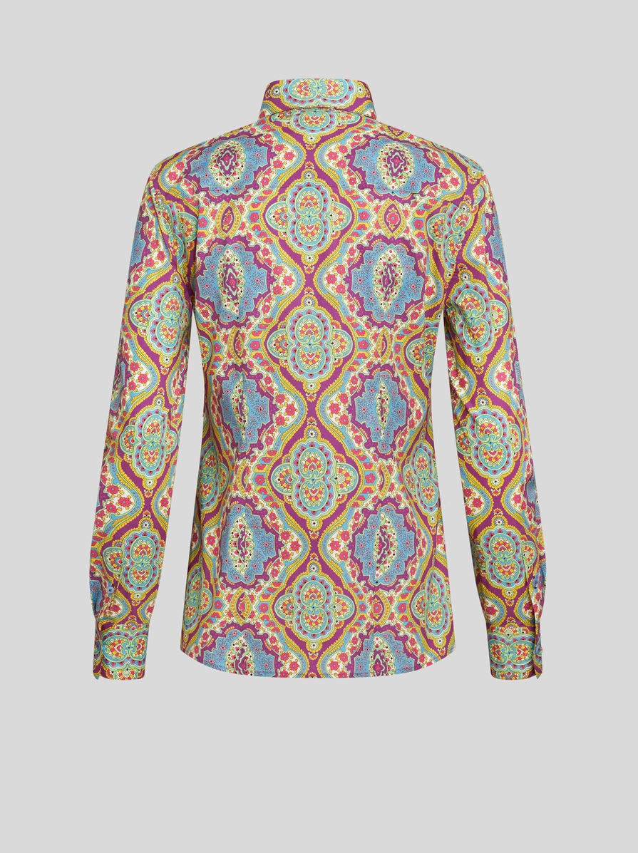SHIRT WITH MEDALLION PRINT - 5