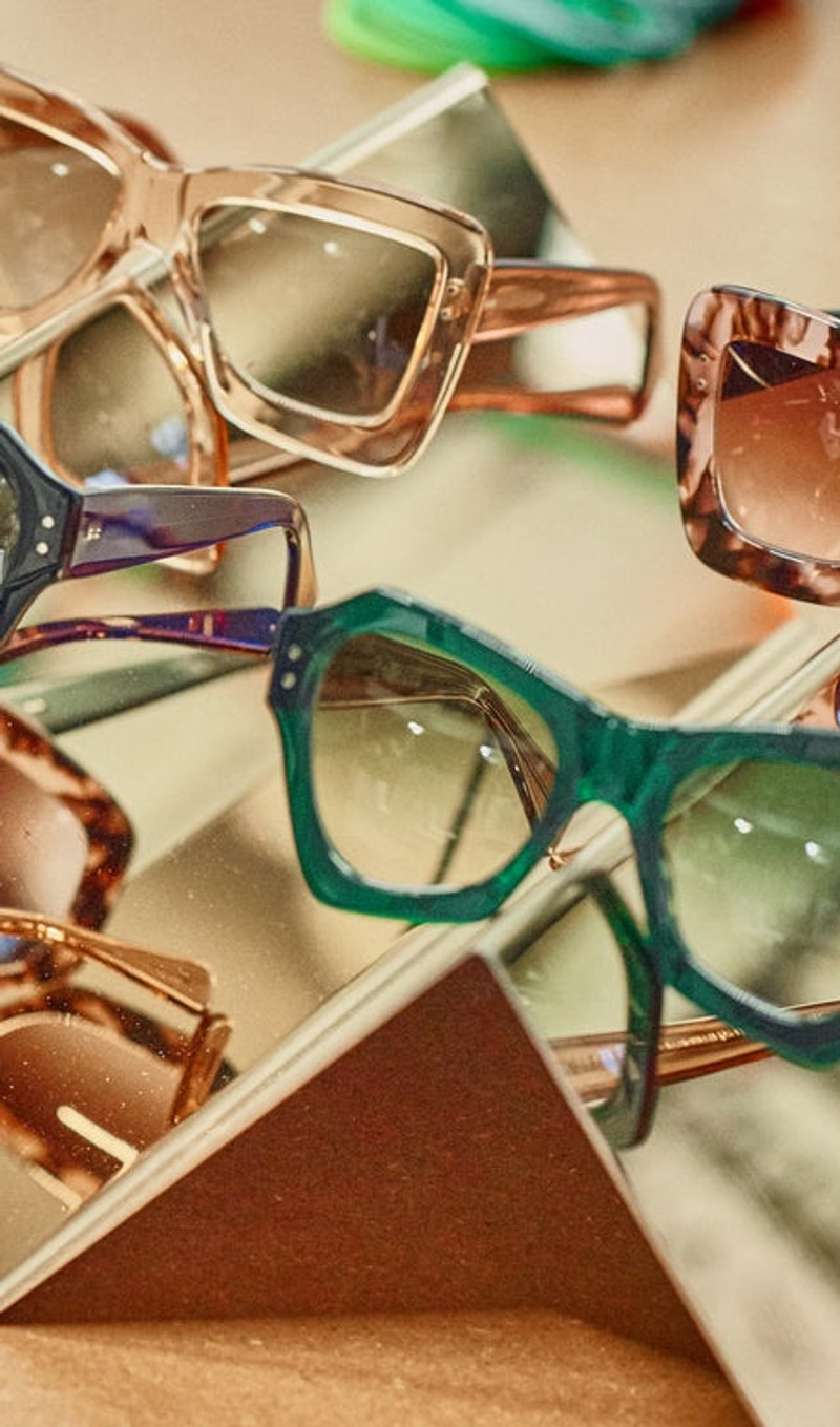 EMERALD GREEN HEXAGON 4