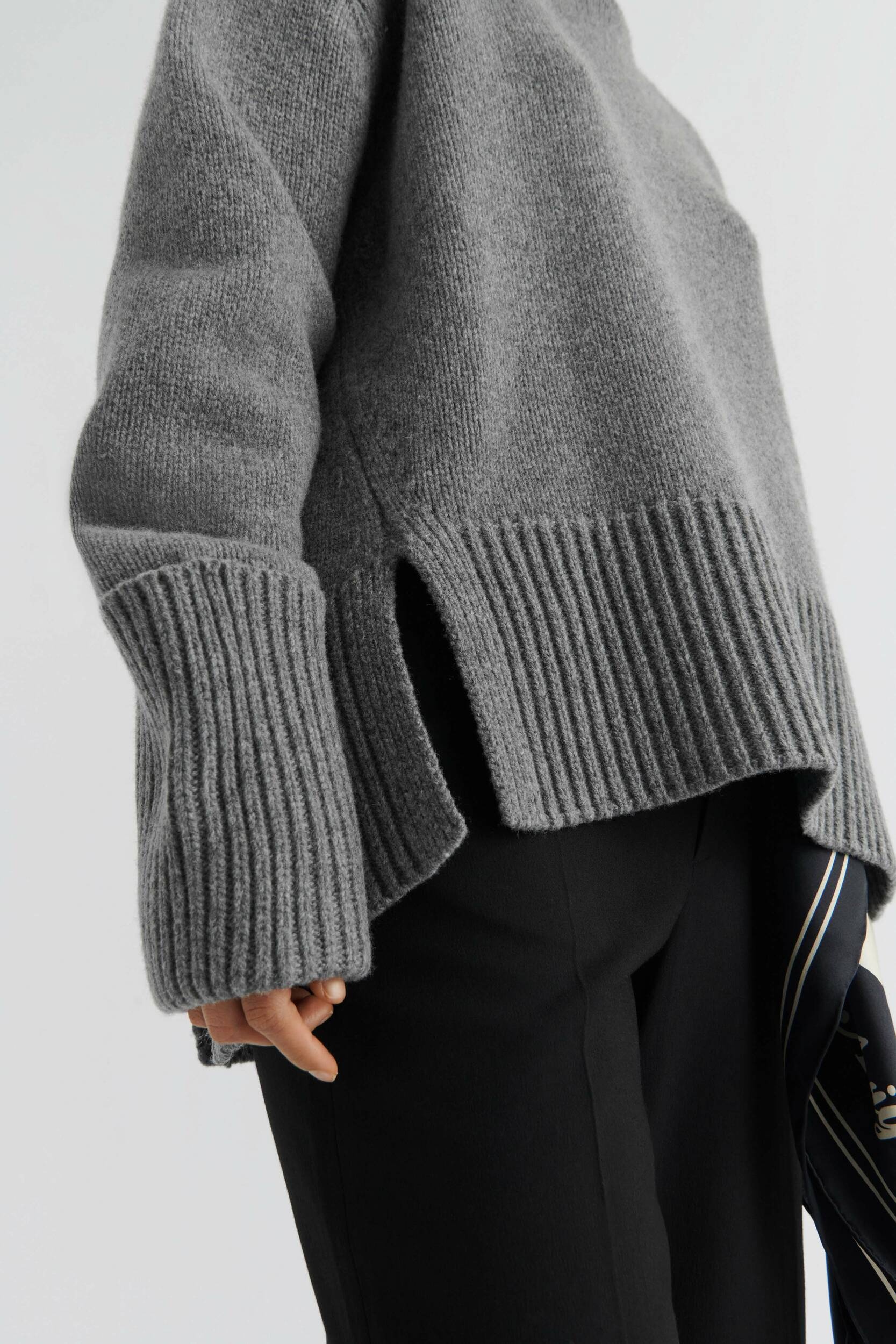 Remain Turtleneck Sweater - 5