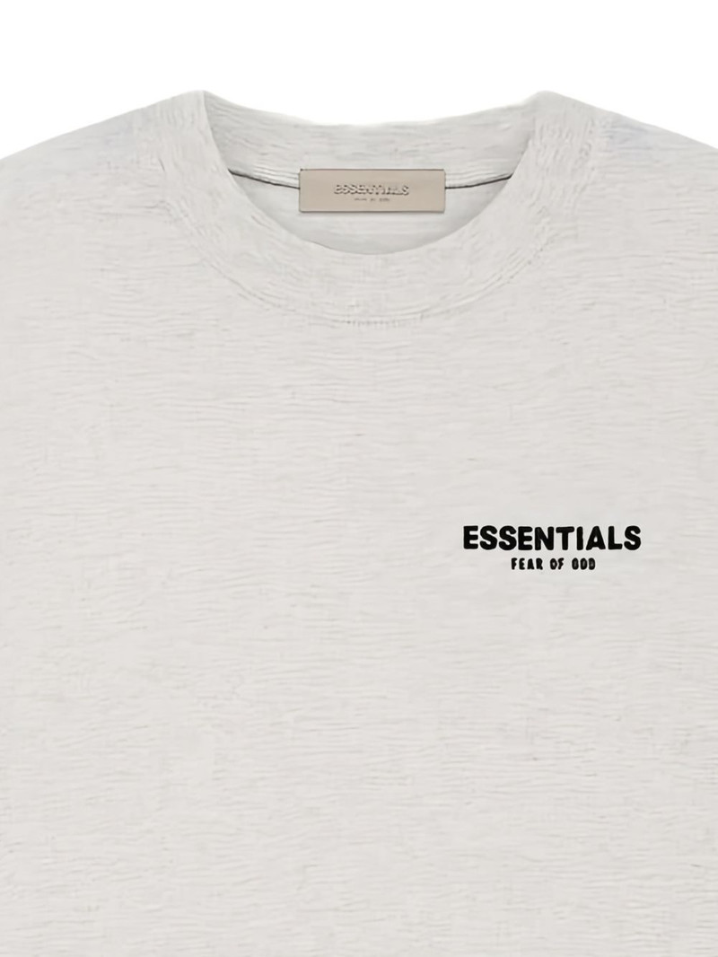 ESSENTIALS logo T-shirt outlook