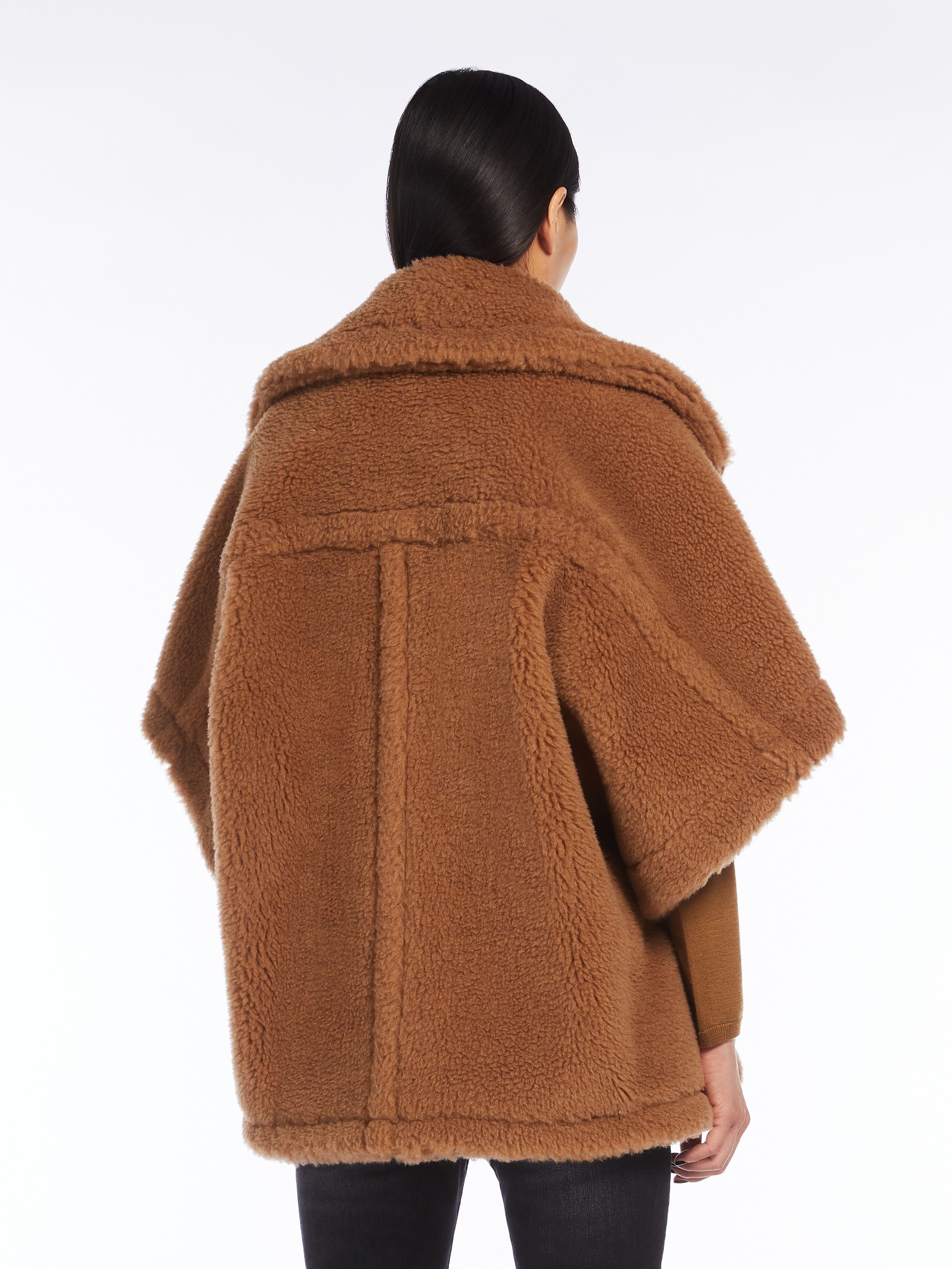 NEWMANTO Biker jacket cape in Teddy fabric - 4