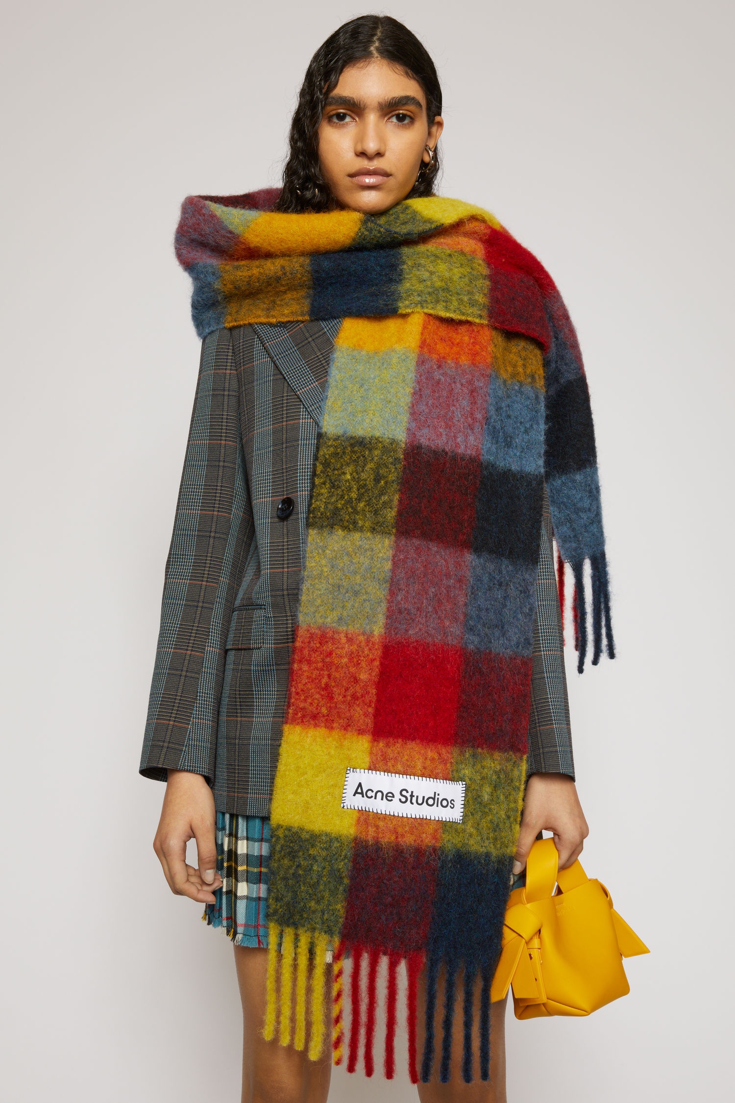 Multi check scarf red/yellow/dark blue - 3