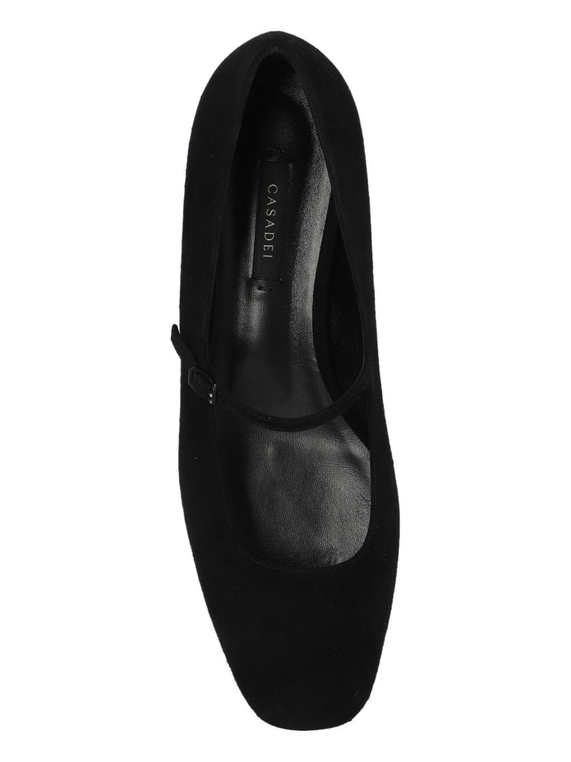 buckle strap pumps 6