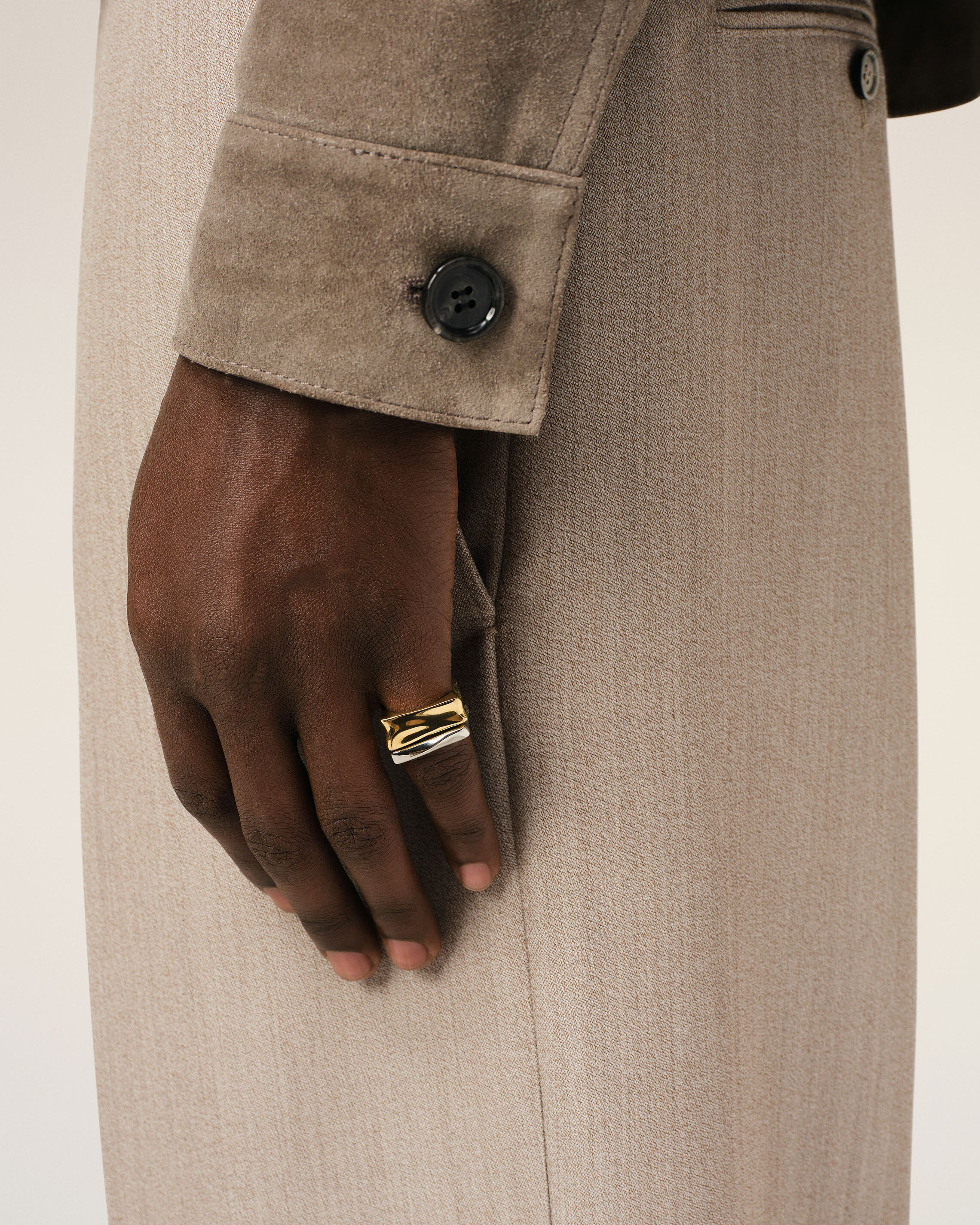 GOLD BRASS DUNE RING - 3