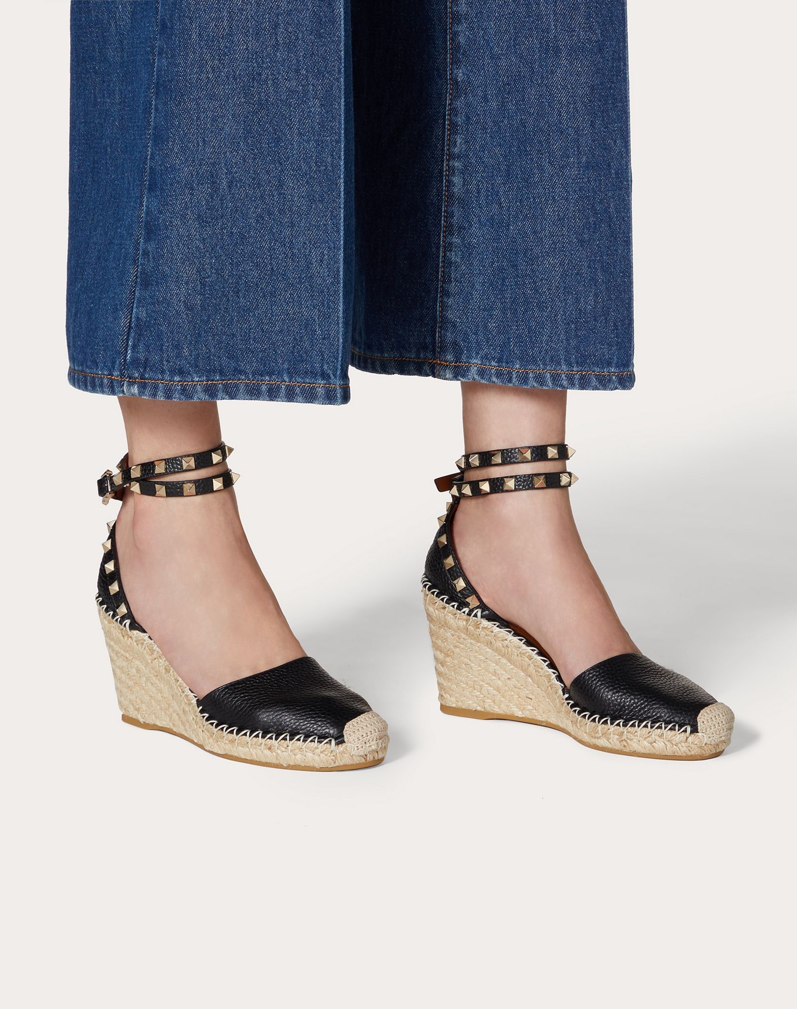 Rockstud Double Grainy Calfskin Leather Wedge Espadrille 65 mm - 6