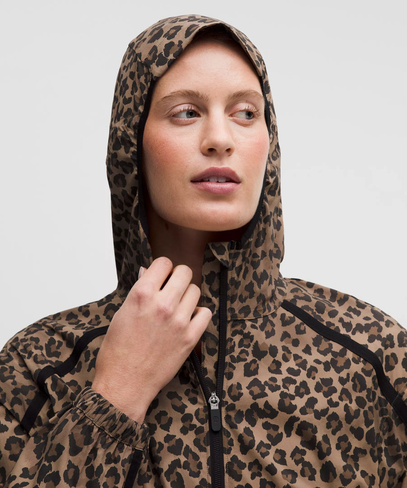 Transformable Windbreaker 4