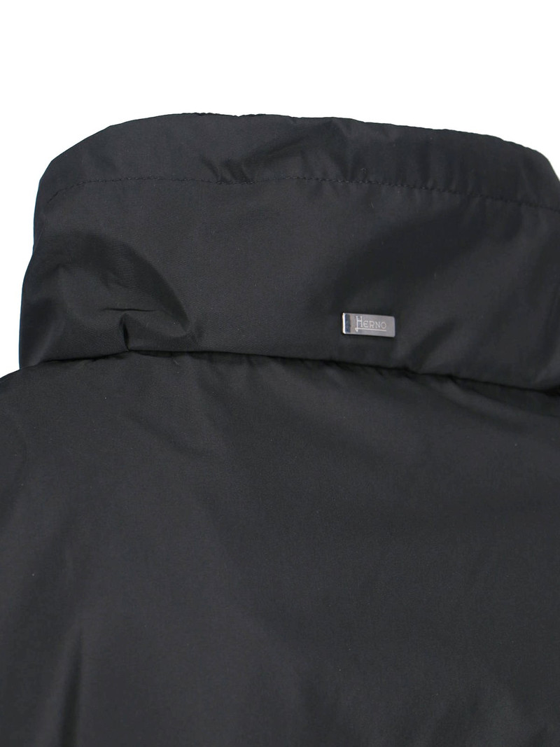 Herno "NEW TECHNO TAFFETÀ" JACKET outlook