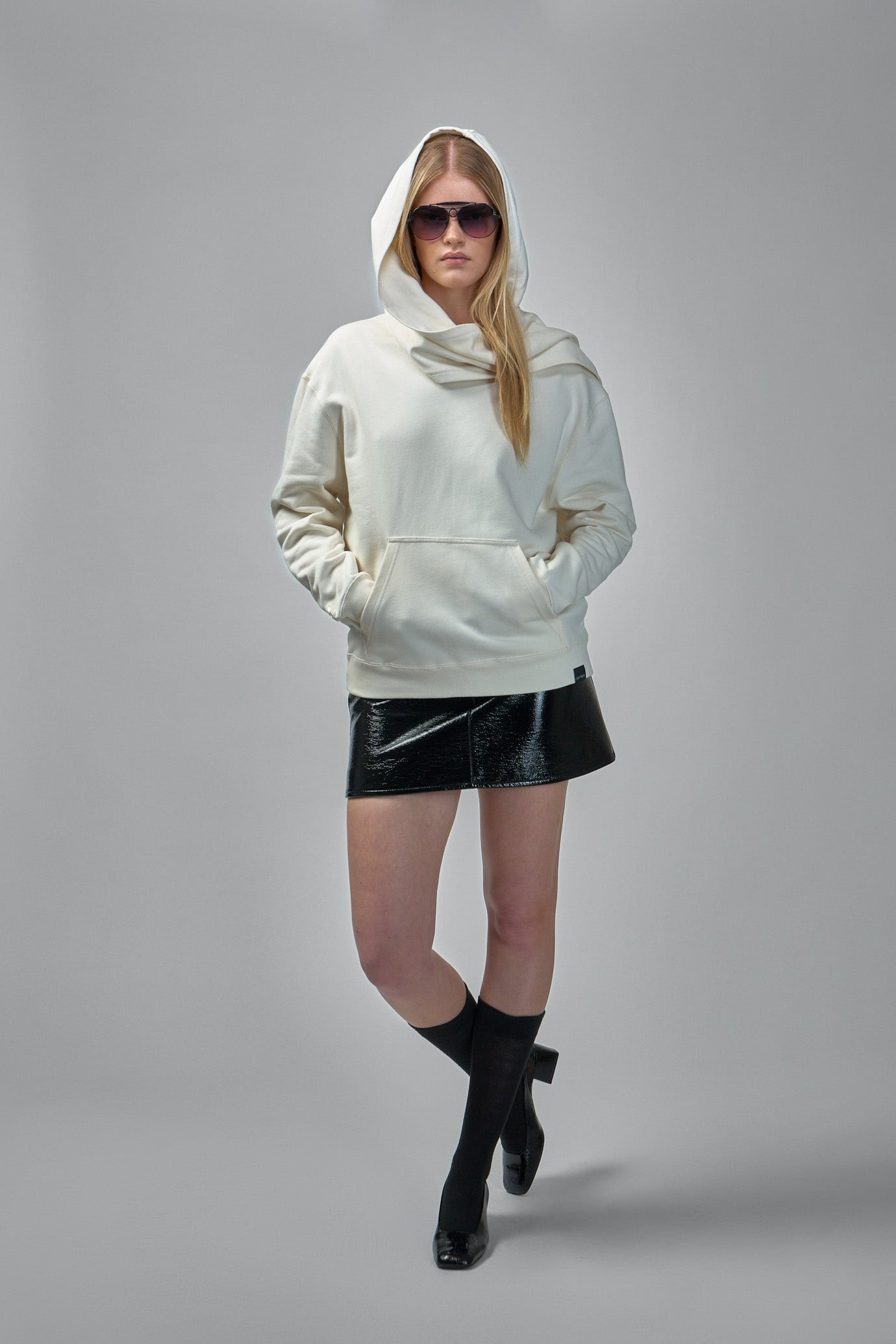 Hoodie and Scarf Embroidered - 2