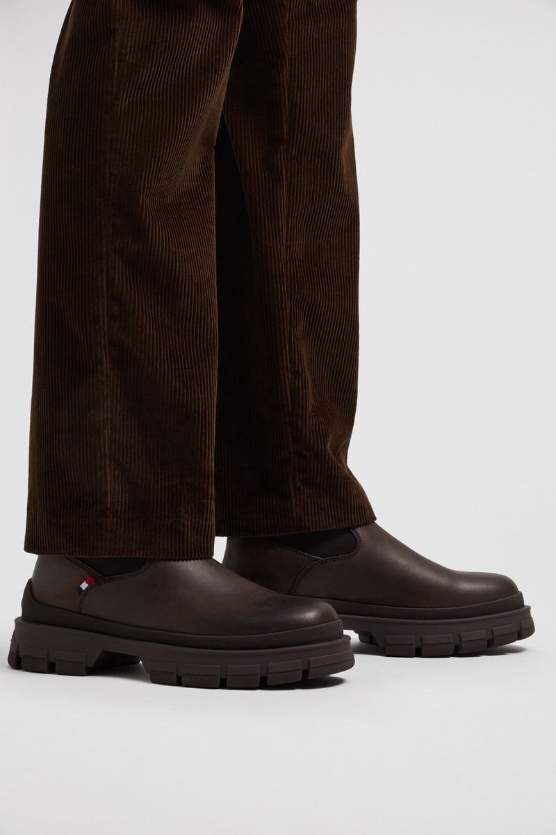 Moncler Hevea Chelsea Leather Boots outlook