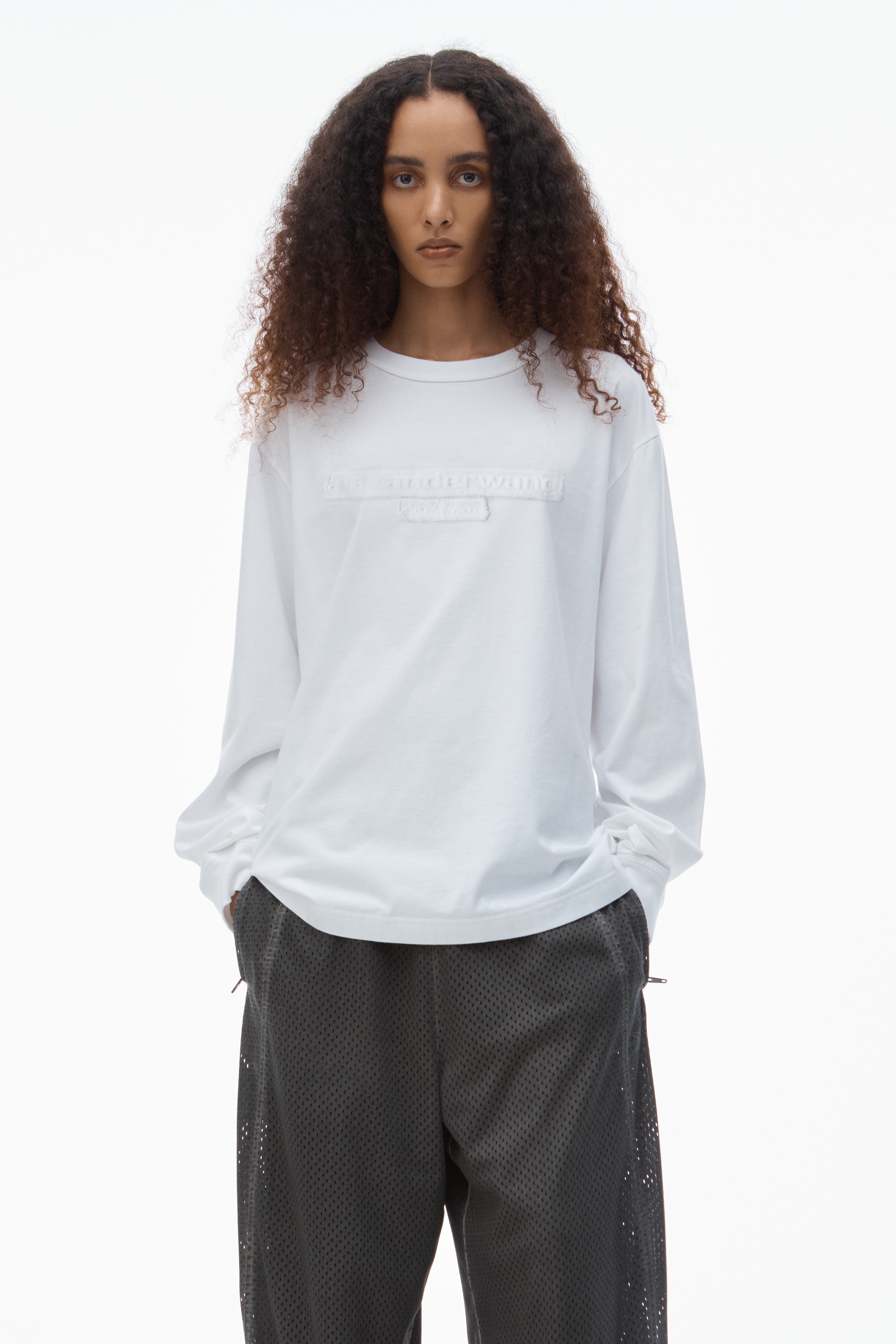 Unisex Long-Sleeve Tee with Distressed Logo in Cotton Jersey - 2