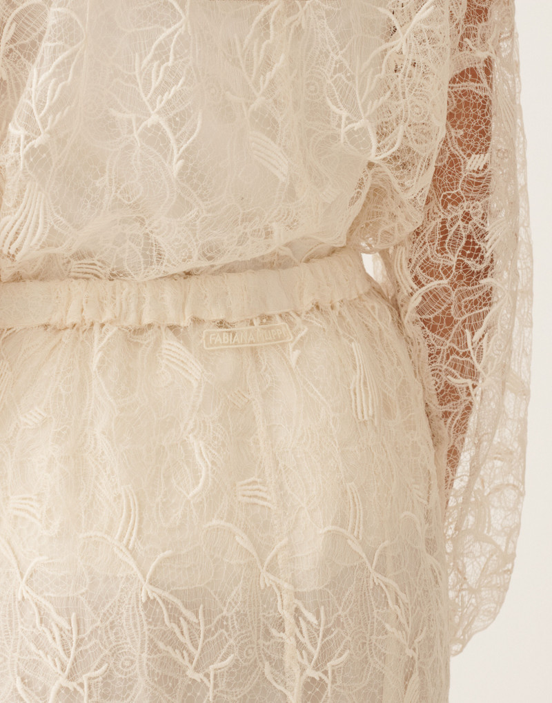 Midi skirt in lace 5