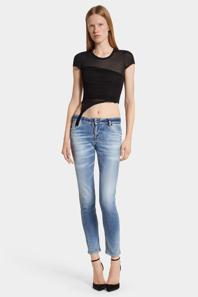 LIGHT WASH MEDIUM WAIST JENNIFER JEANS 3