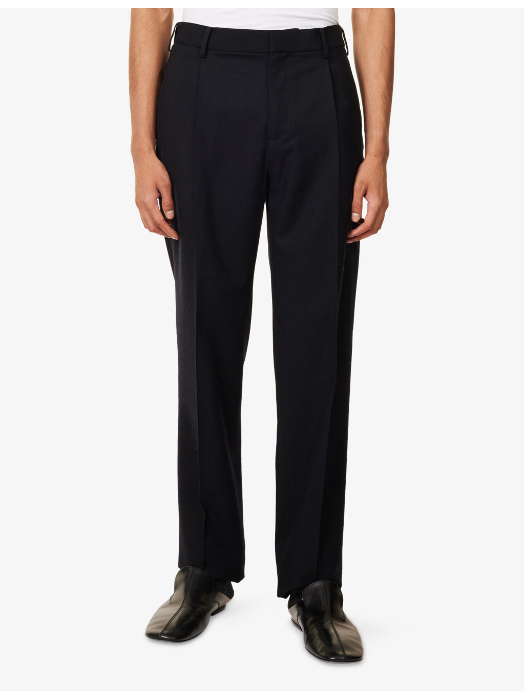 Tapered-Leg Belted Wool Trousers - 3