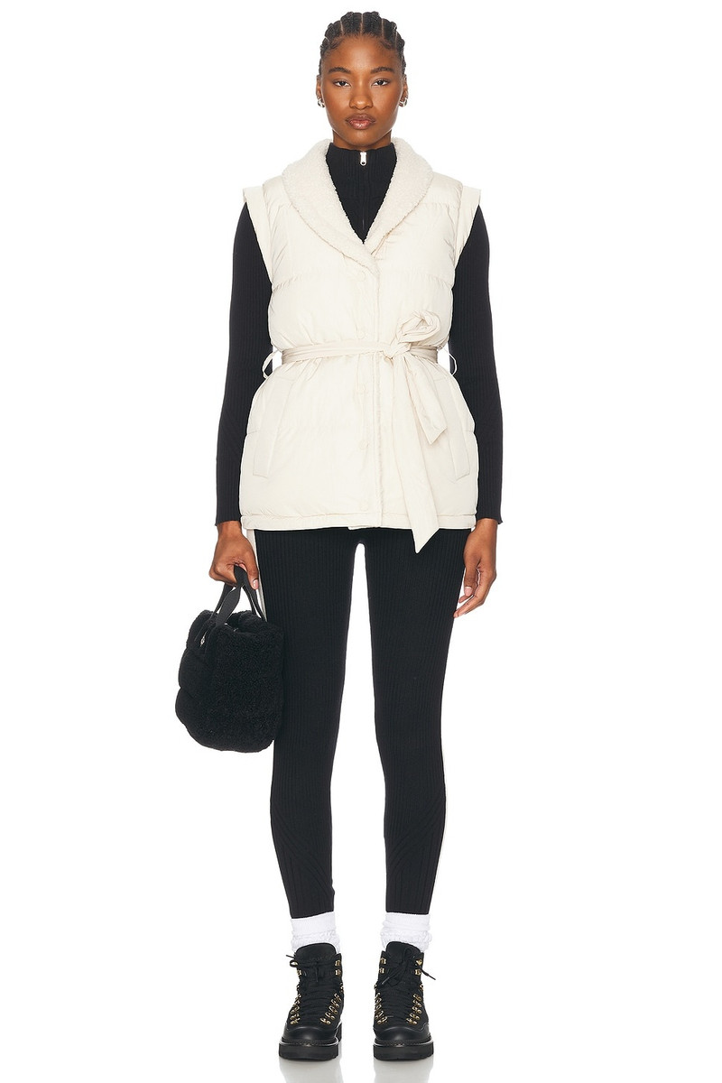 VARLEY Lanville Reversible Gilet outlook