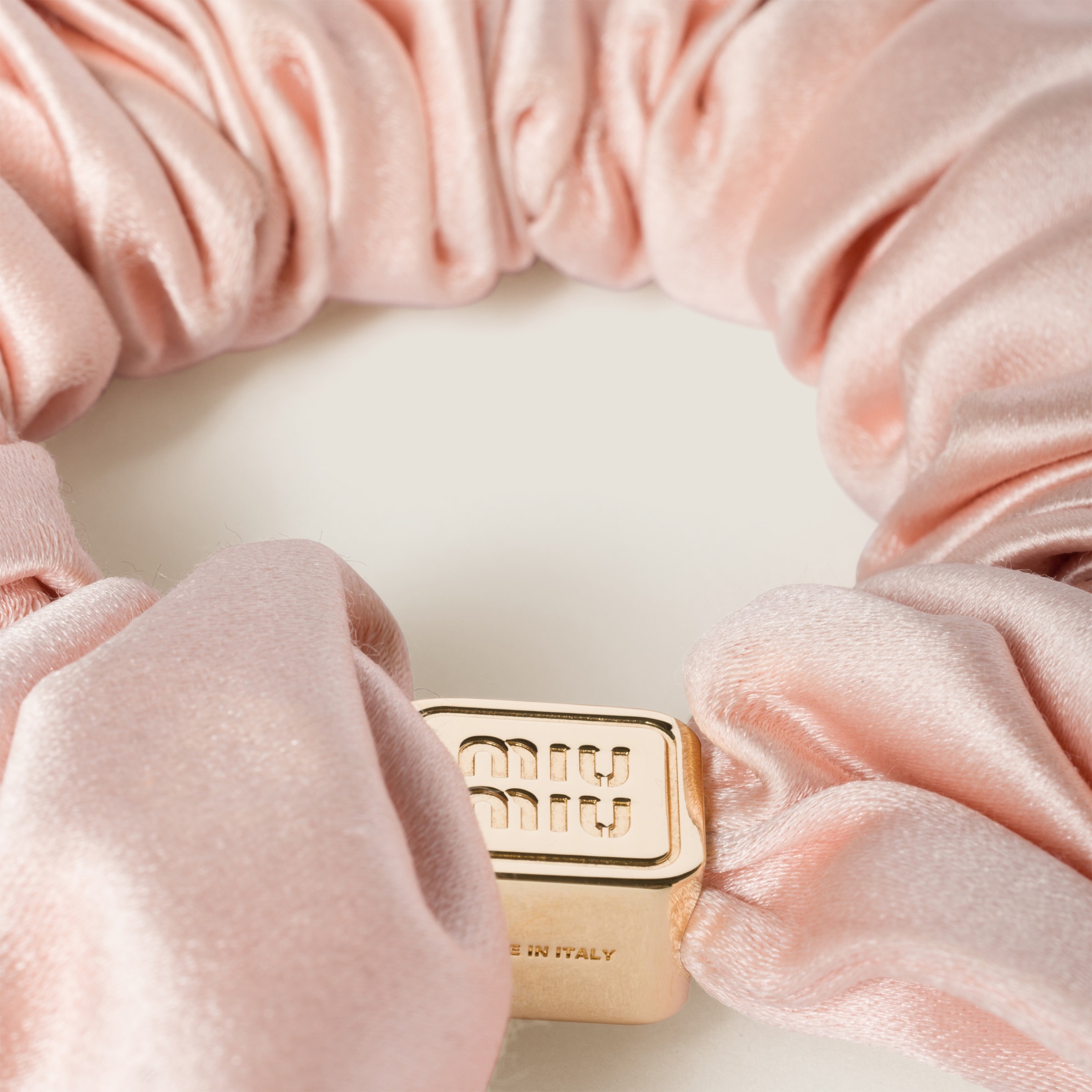 Satin scrunchie - 2