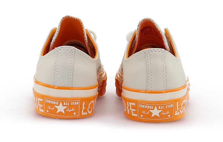 Converse WMNS Converse Chuck 70 Low Love Graphic Cream 563474C REVERSIBLE