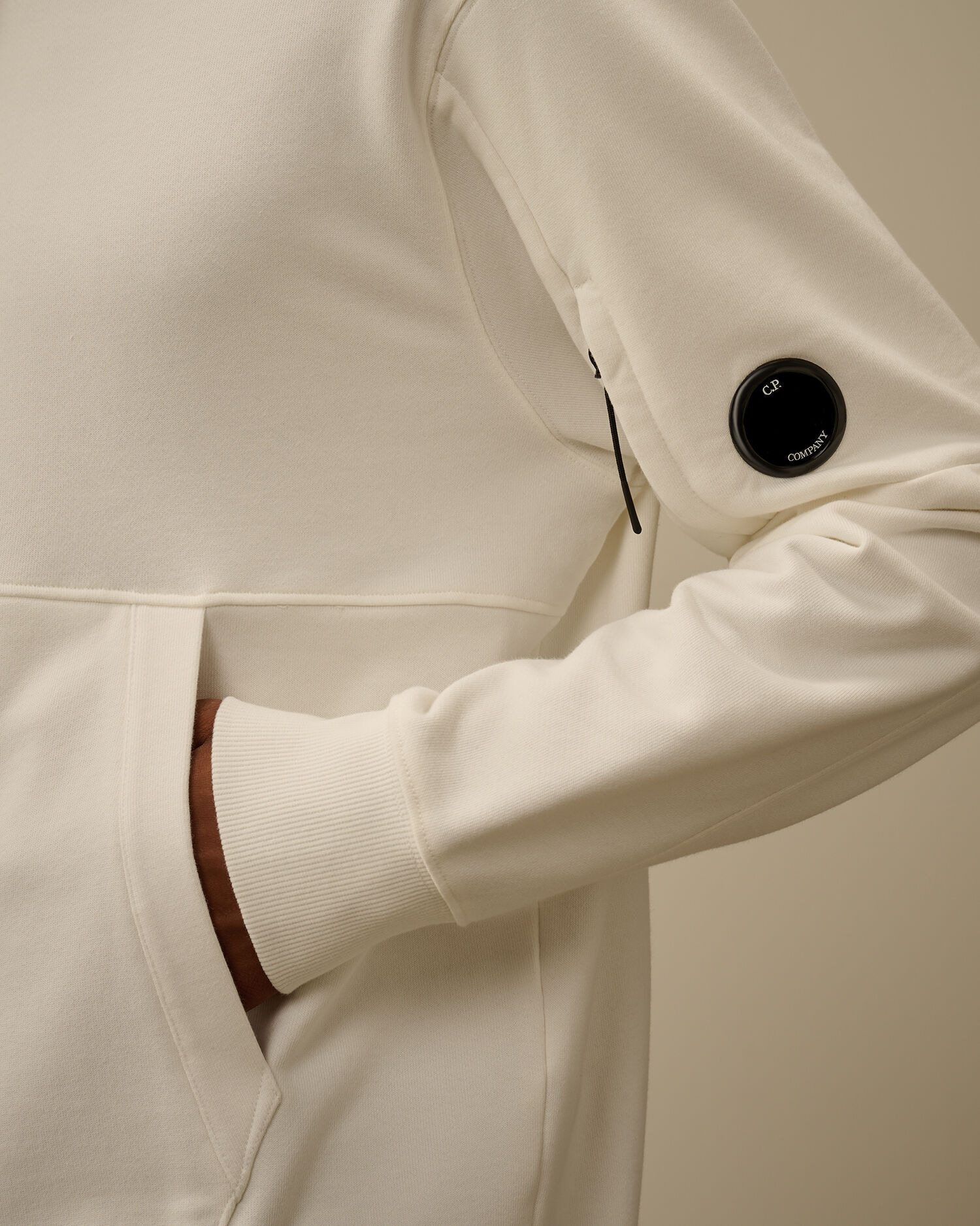 Diagonal Raised Fleece Hooded Lens Sweatshirt - 4