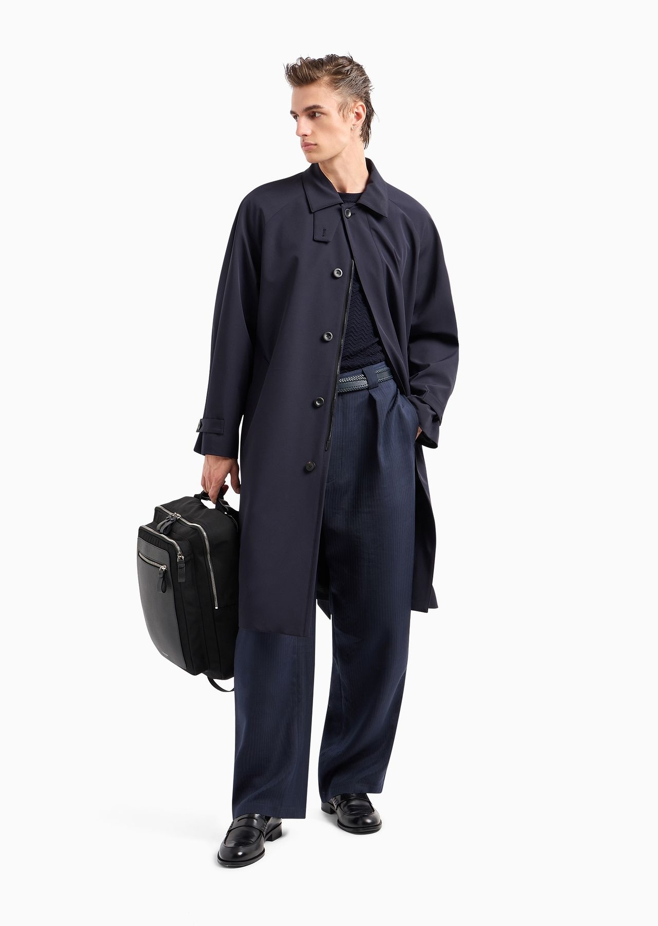 Single-breasted trench coat in technical jersey - 4