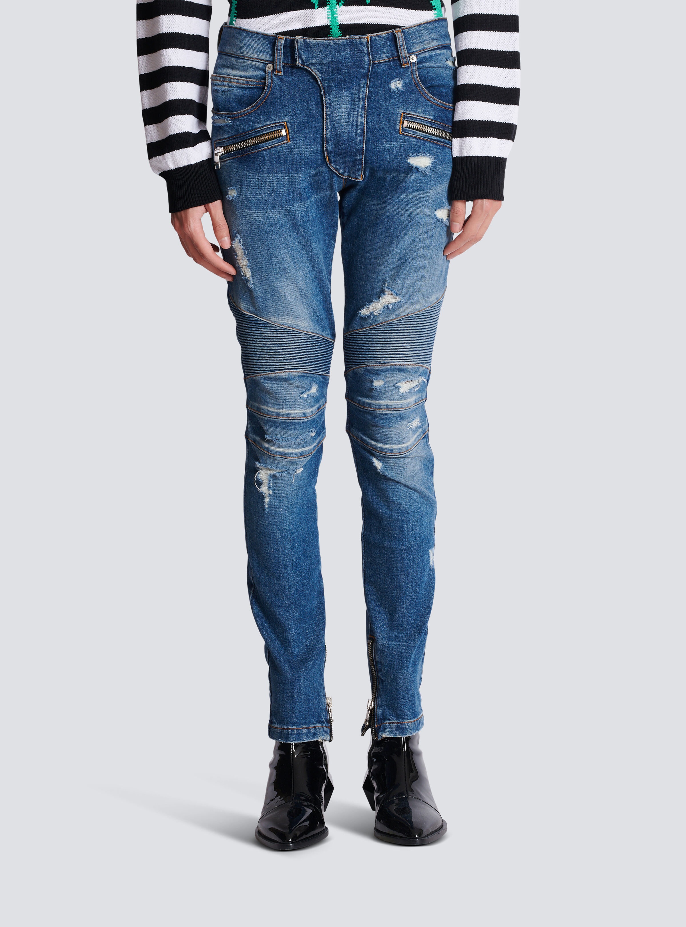 Biker jeans in faded denim - 5