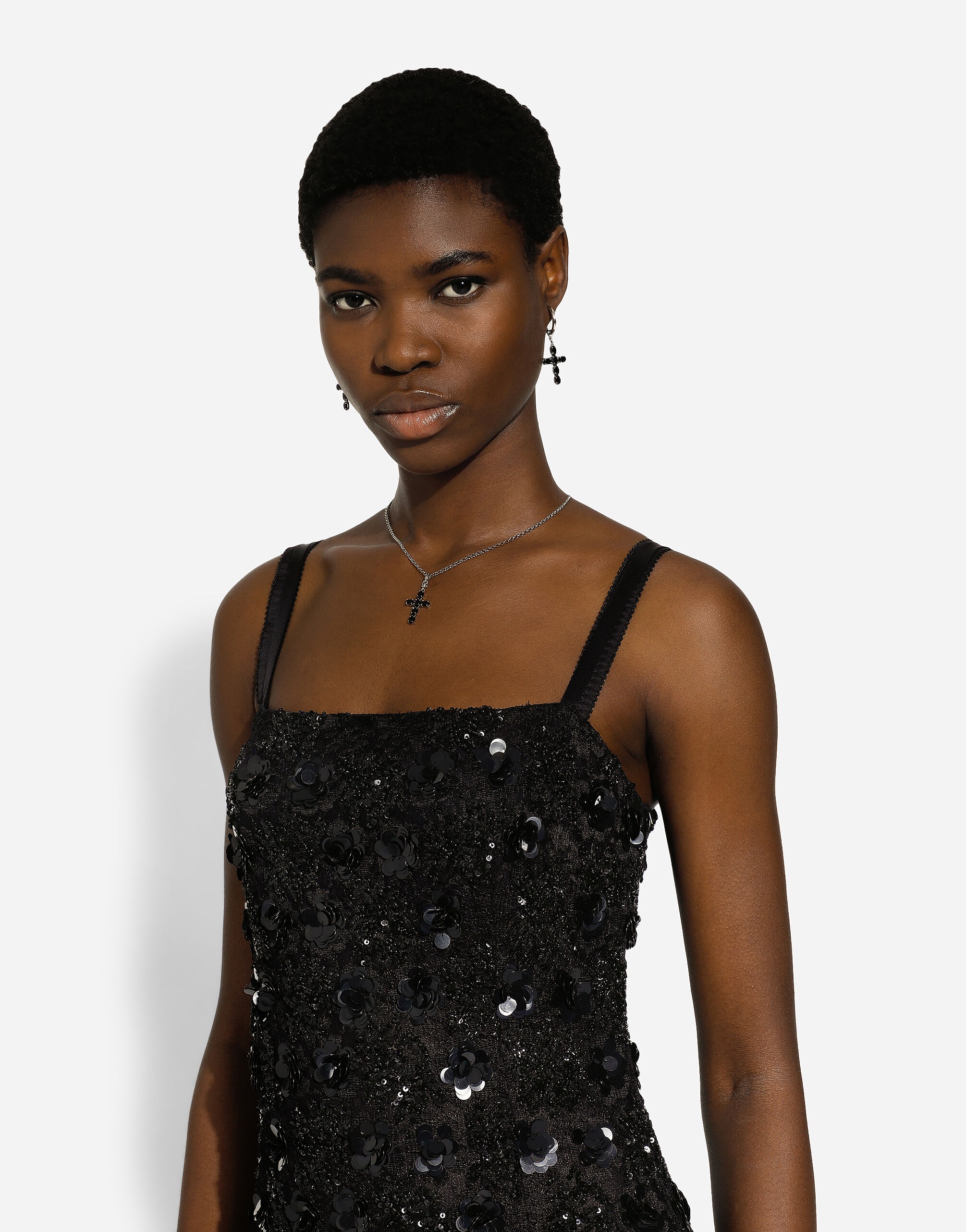 Short dress with sequin embellishment - 4