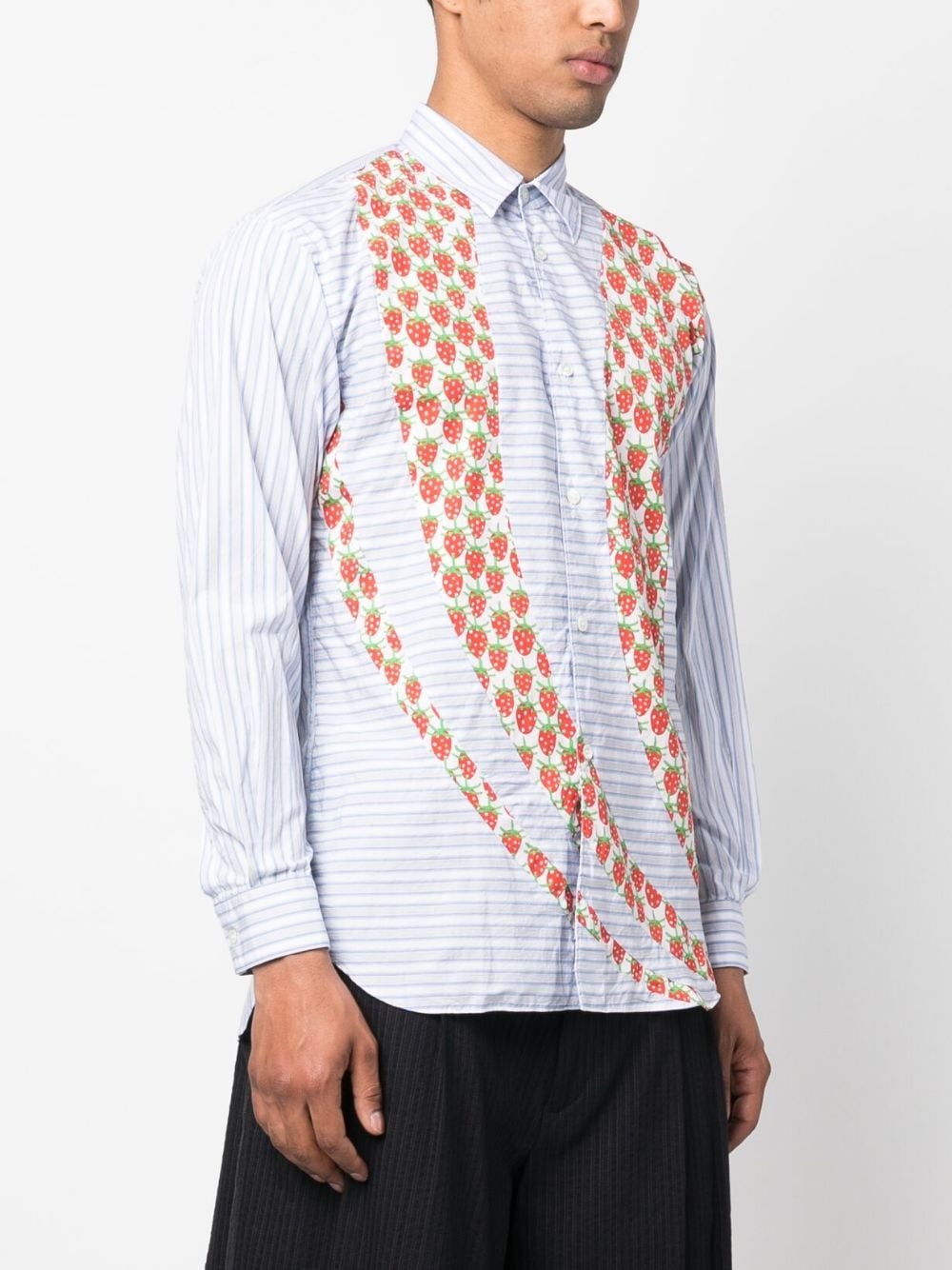 strawberry-print detail shirt - 3