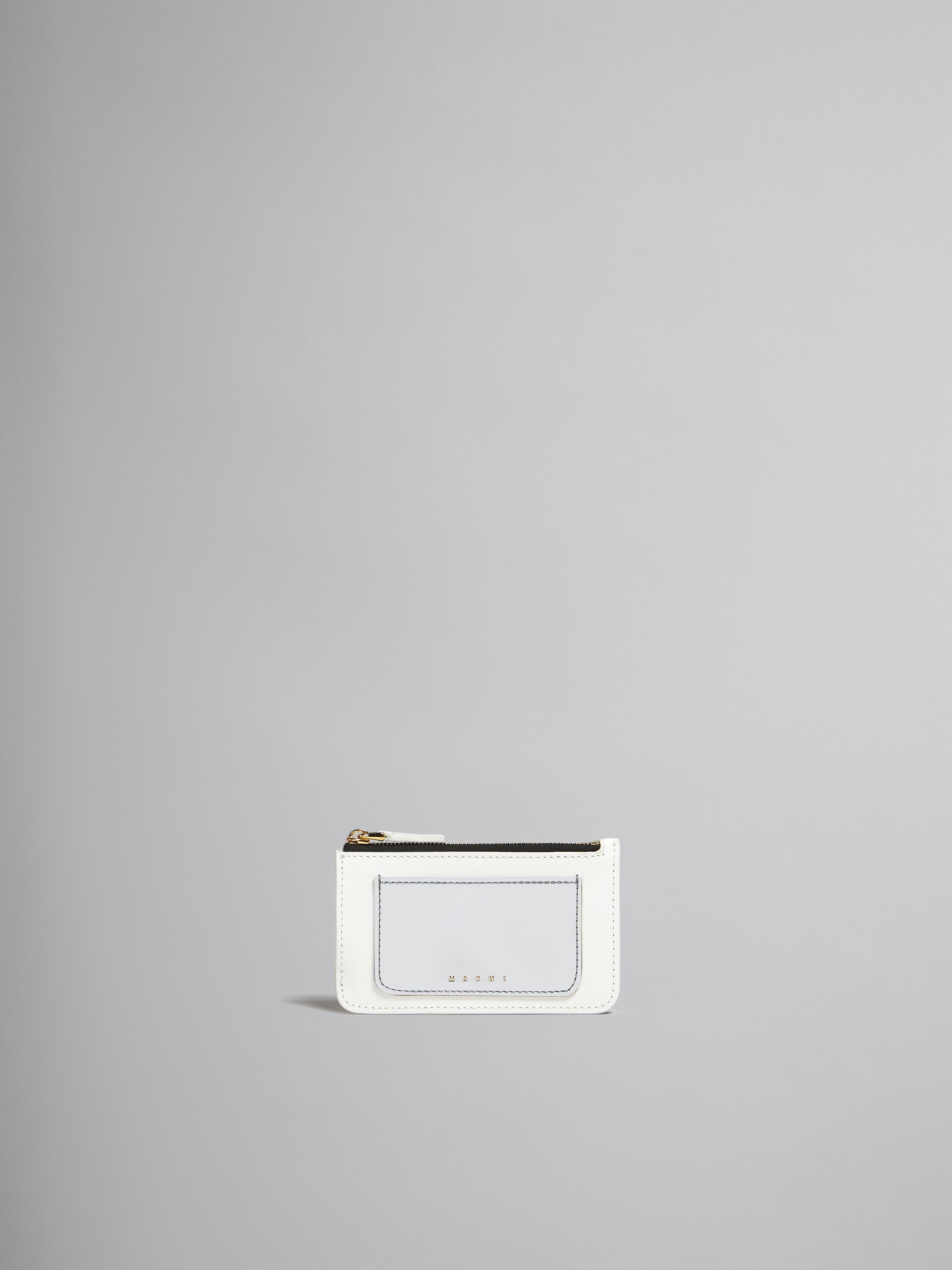 WHITE AND SILVER LEATHER CARD HOLDER 1