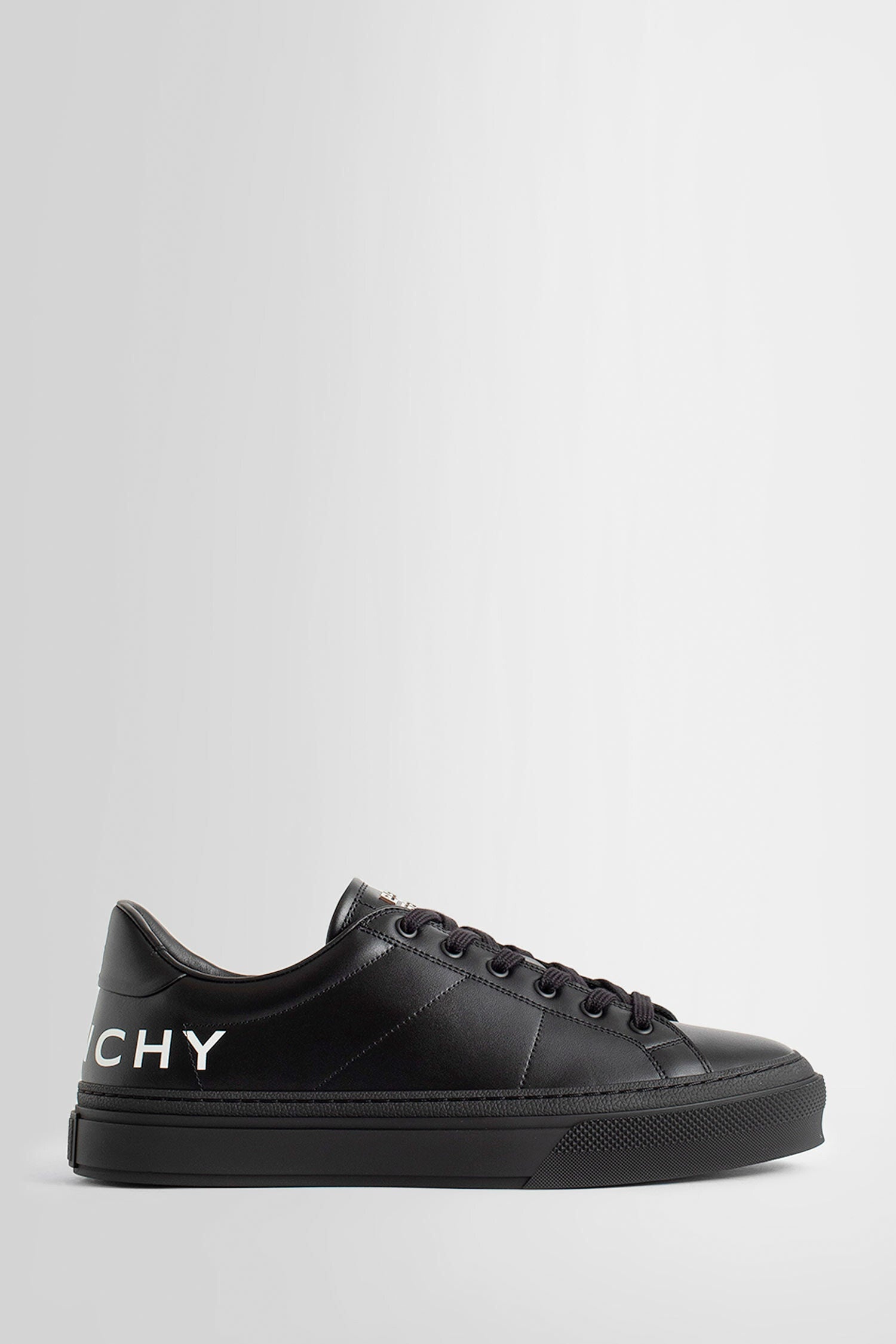 GIVENCHY MAN BLACK SNEAKERS - 1