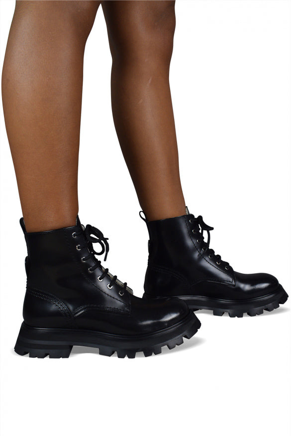 Alexander Mcqueen Women Wander Boots - 2