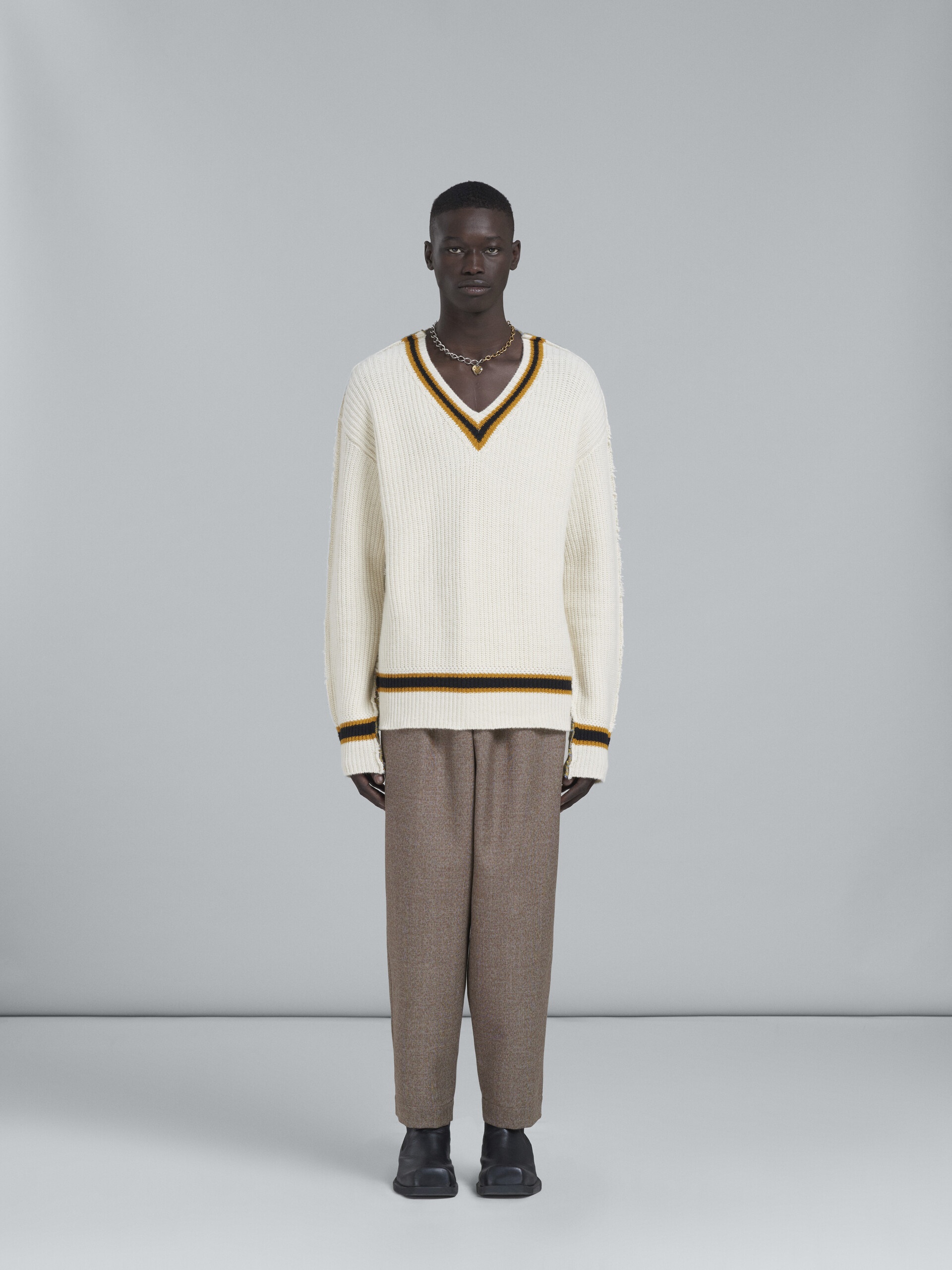 LIGHT BROWN WOOL CROPPED PANTS - 2