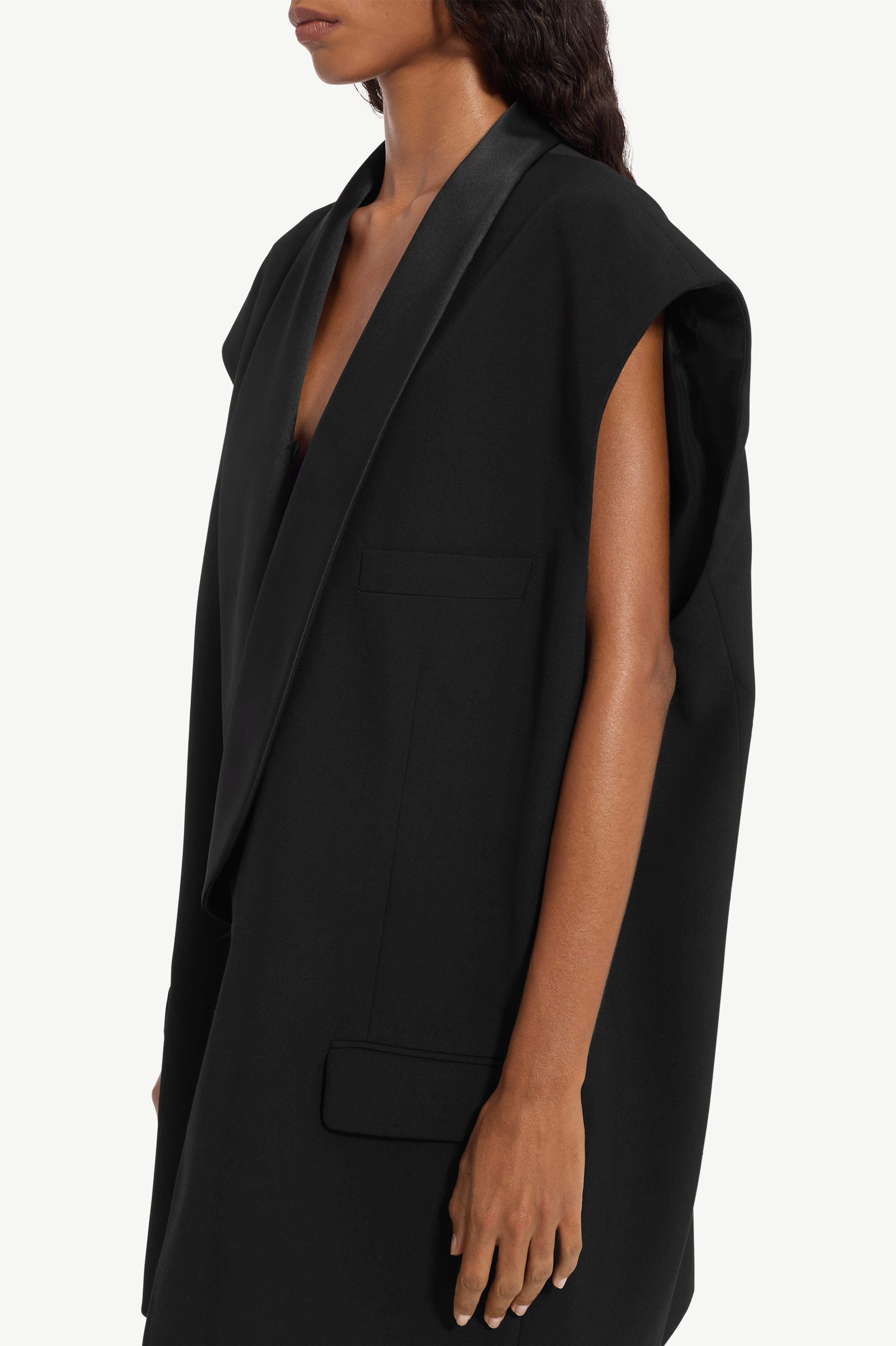 ベスト・ジレ MM6 Maison Margiela SS25 GILET (S62FB0069 M35436 102) MM6 Maison Margiela SS25 GILET (S62FB0069 M35436 102) (MM6
