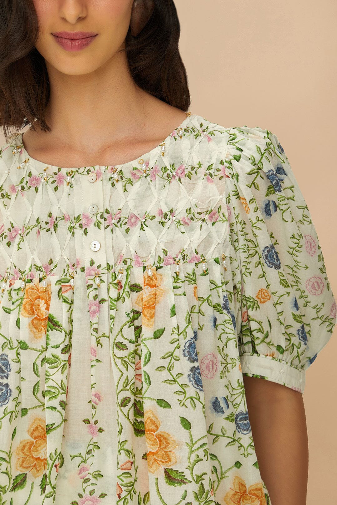 Folk Floral Off-White Scoop Neck Short Sleeve Blouse - 3