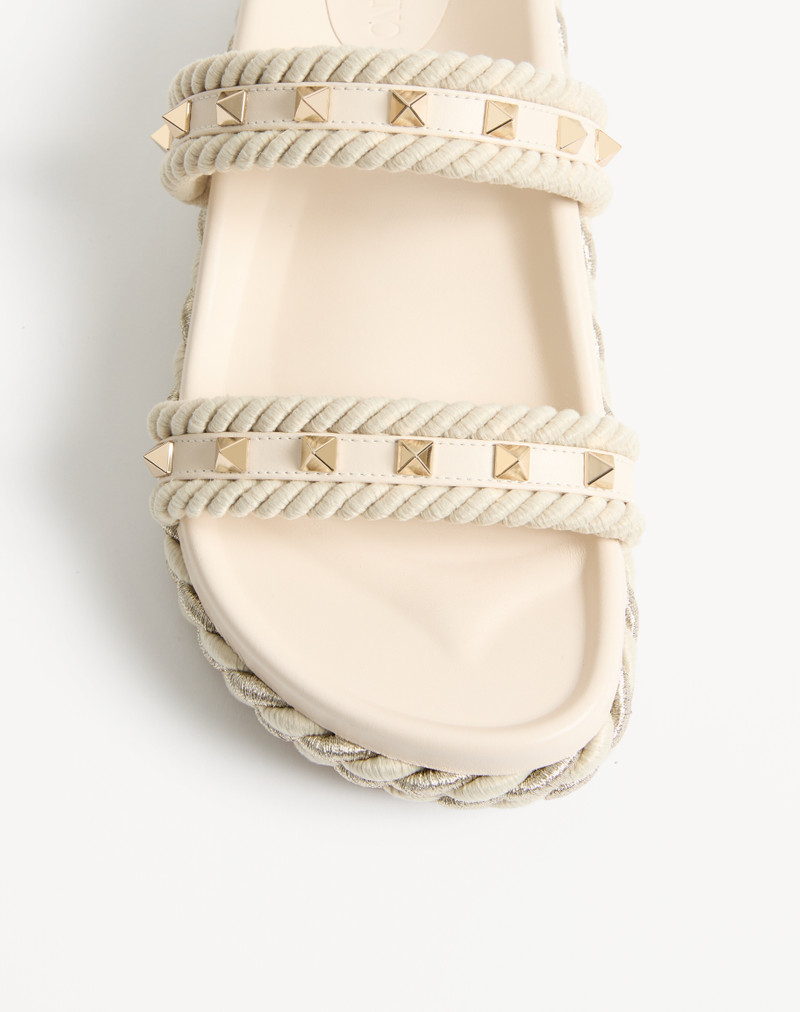 ROCKSTUD SLIDE SANDAL IN CALFSKIN 20MM 4