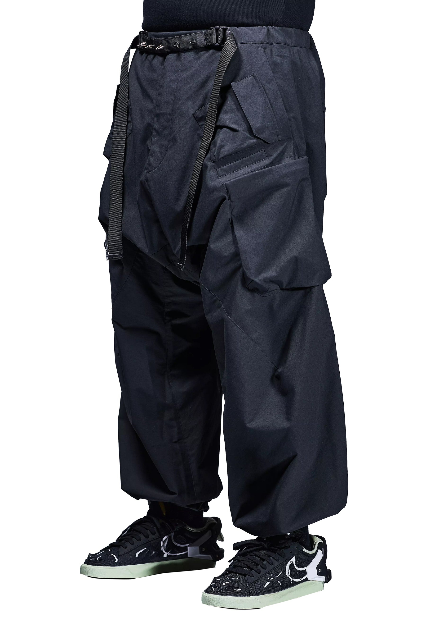 ENCAPSULATED NYLON ULTRAWIDE DRAWCORD CARGO TROUSER GEN. 1 (P30AL-E) / BLK - 10
