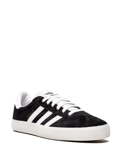 adidas Gazelle low-top sneakers outlook