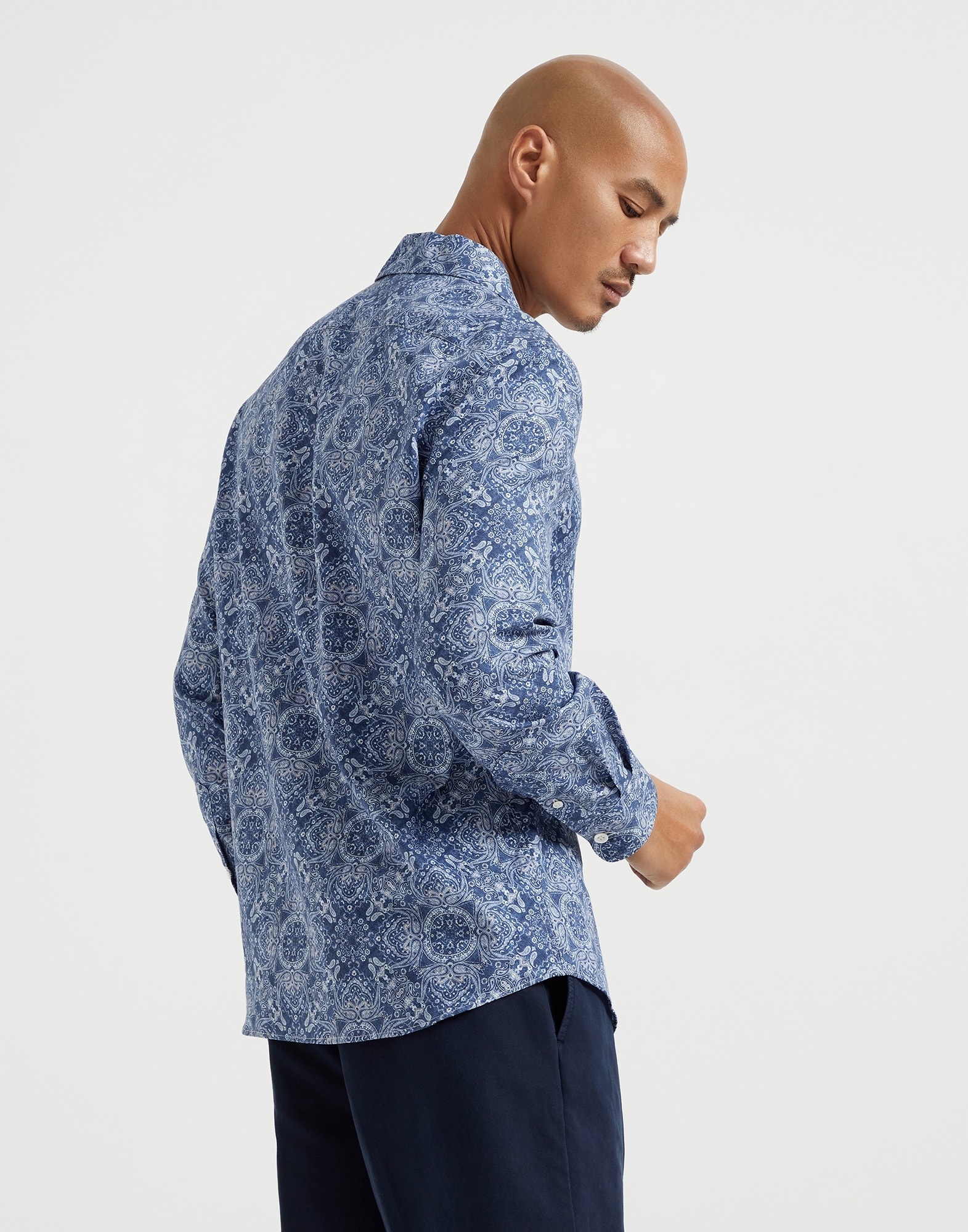 Cotton paisley twill easy fit shirt with camp collar and chest pocket - 2