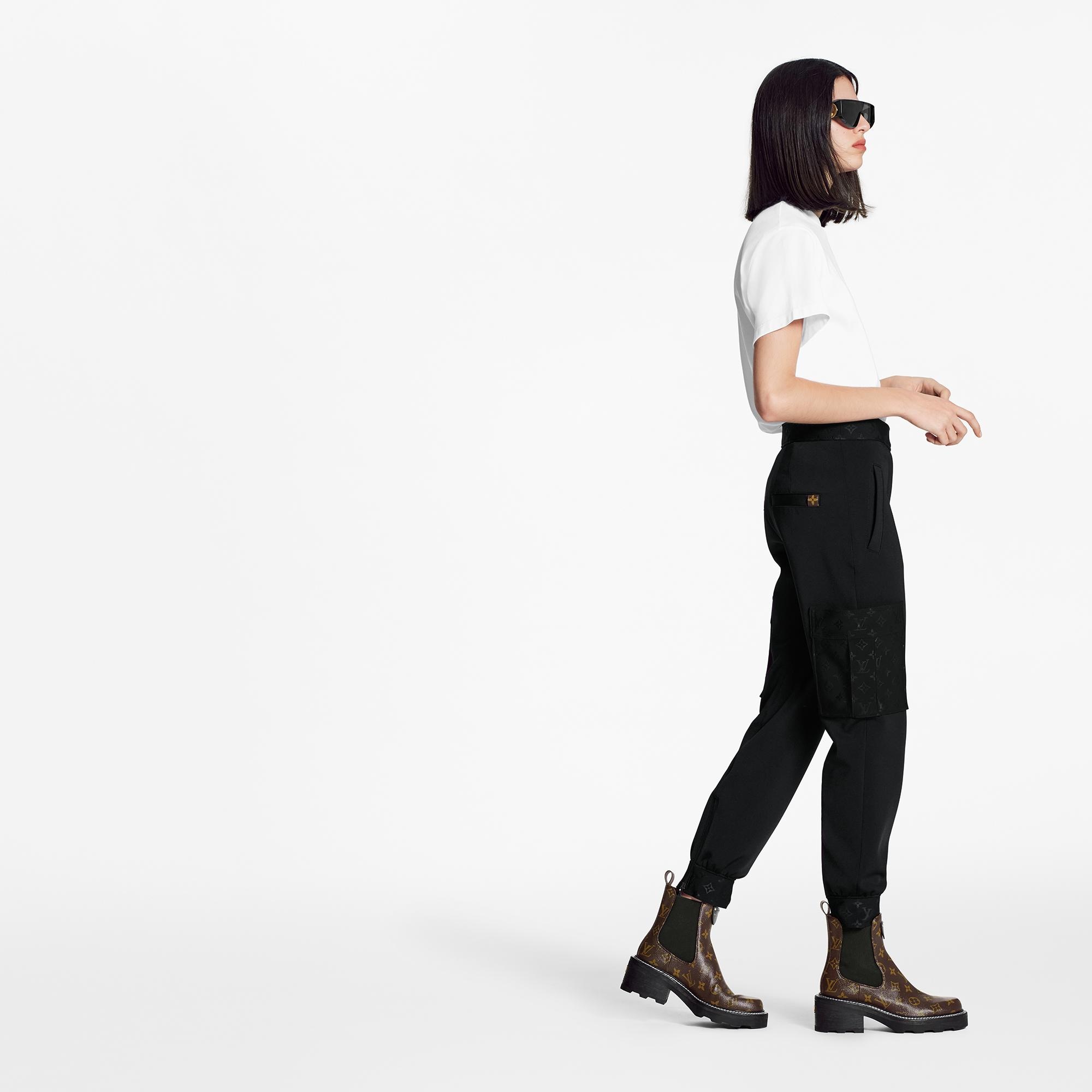 Monogram Detail Cargo Pants - 4